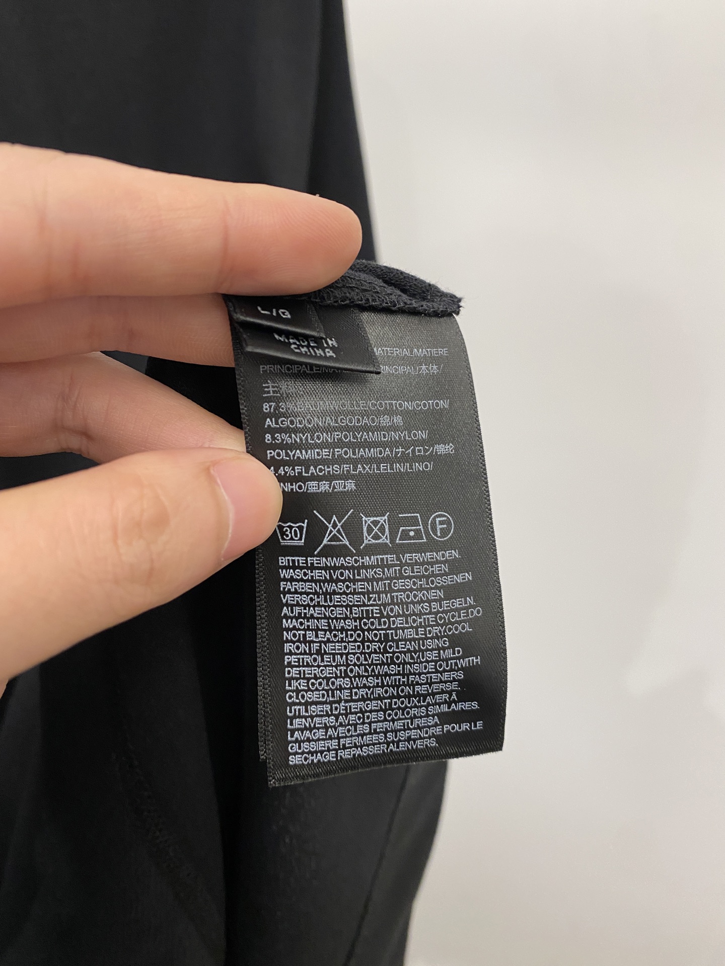Y-3、2026新品短袖T恤，帅气时尚，胸前顶级印花字母logo，简约百搭款。面料棉 不仅挺括，保持潮流