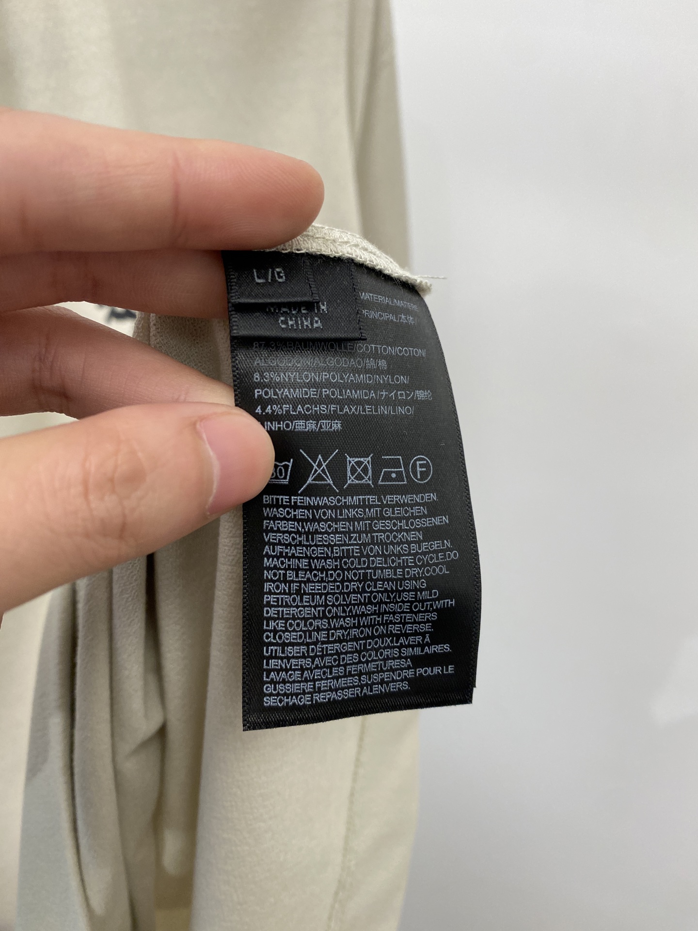 Y-3、2026新品短袖T恤，帅气时尚，胸前顶级印花字母logo，简约百搭款。面料棉 不仅挺括，保持潮流