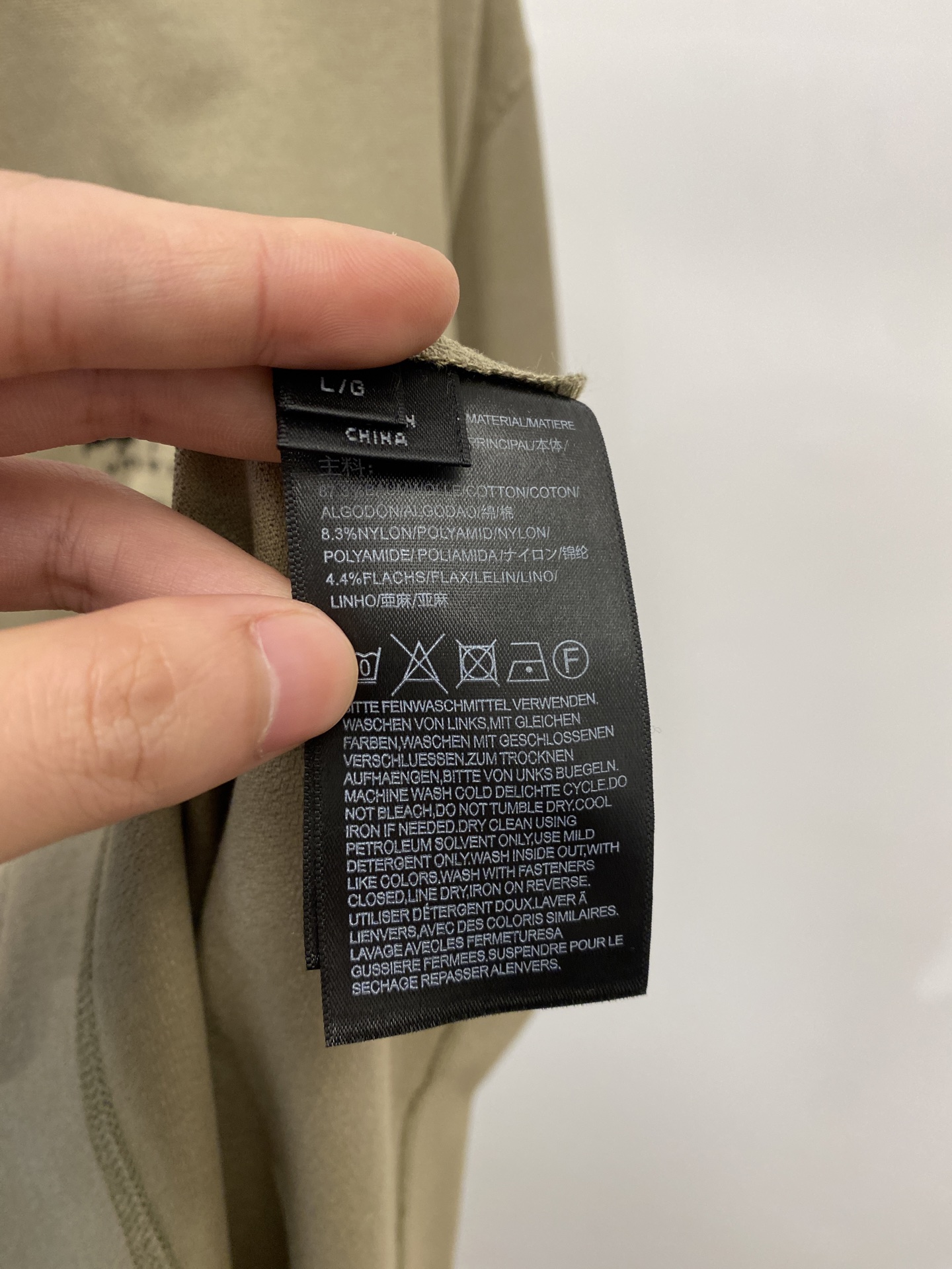 Y-3、2026新品短袖T恤，帅气时尚，胸前顶级印花字母logo，简约百搭款。面料棉 不仅挺括，保持潮流