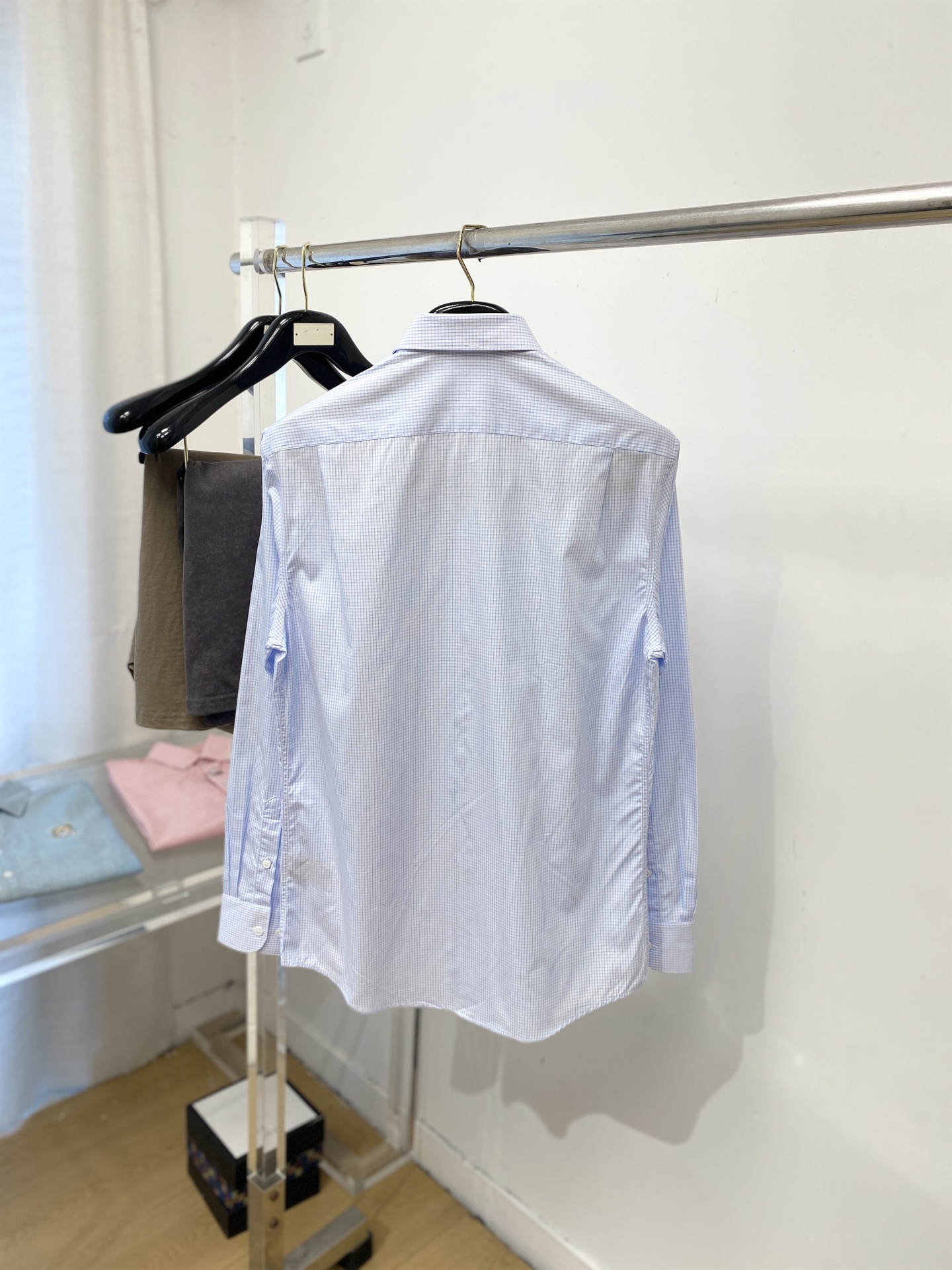Loro piana、2026新品衬衫，时尚帅气，简约百搭款，定制原版面料，不仅挺括，保持潮流的廓形，又