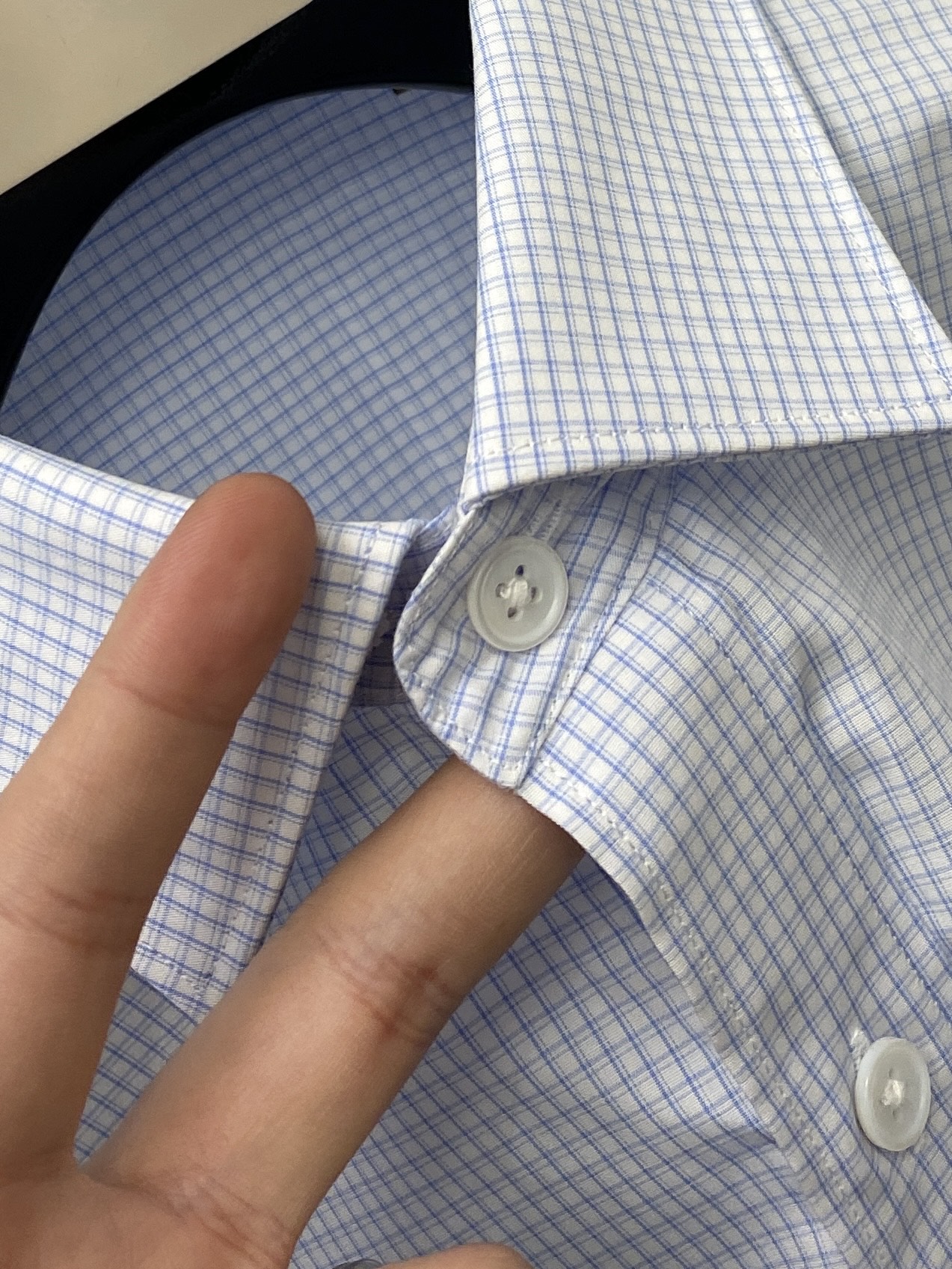 Loro piana、2026新品衬衫，时尚帅气，简约百搭款，定制原版面料，不仅挺括，保持潮流的廓形，又