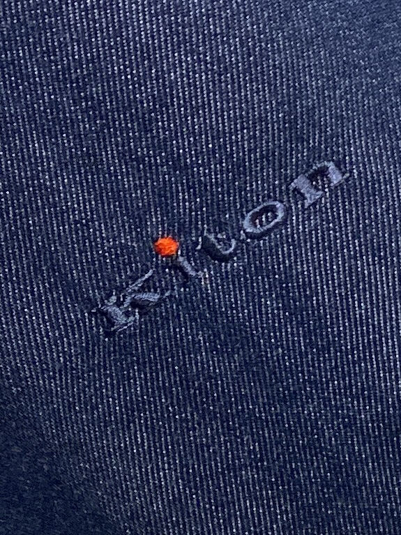 Kiton、2026新品牛仔衬衫外套，时尚帅气，简约百搭款，定制原版面料，不仅挺括，保持潮流的廓形，又穿