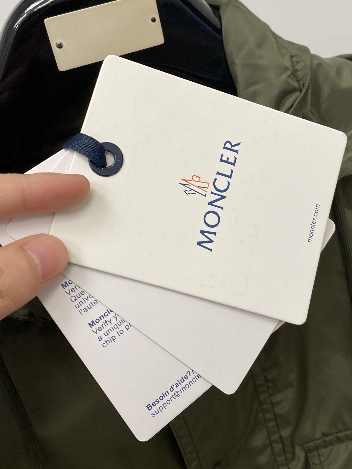 蒙口、2026新品夹克外套，时尚帅气，简约百搭款，袖口刺绣装饰图案logo，定制原版面料，不仅挺括，保持