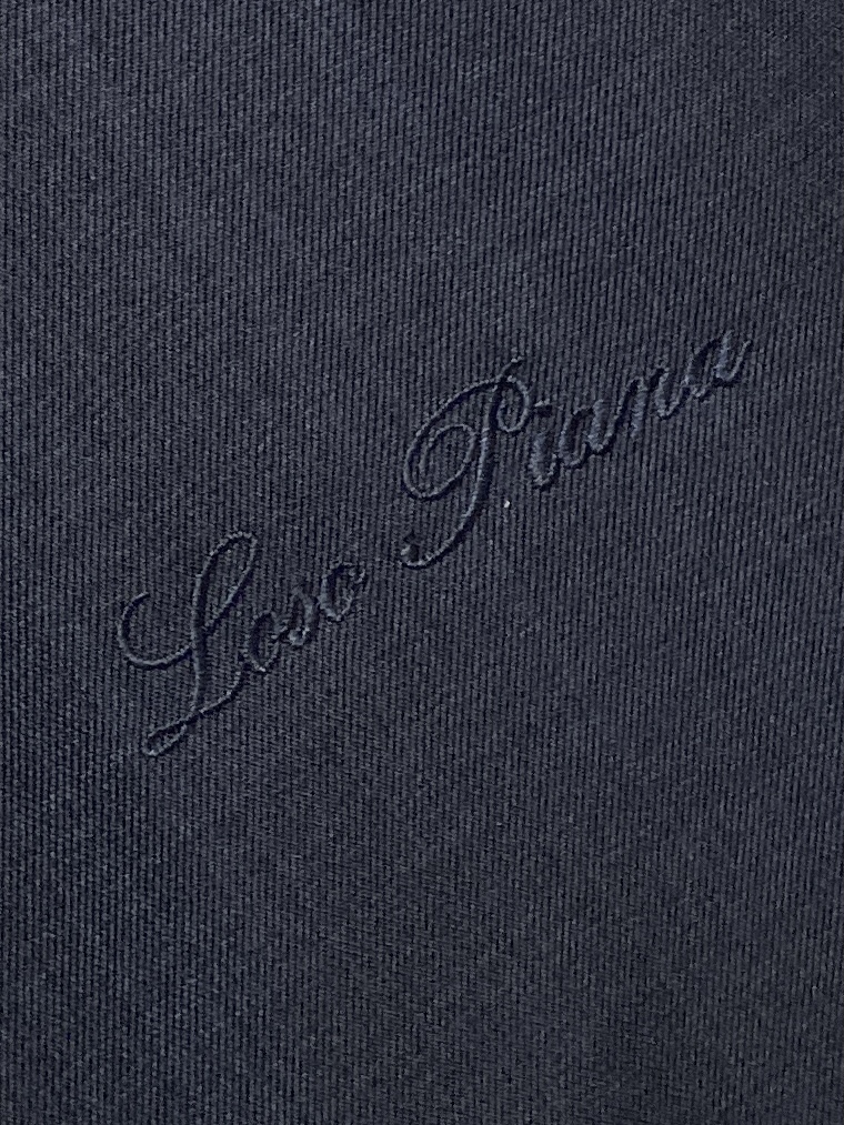 Loro piana、2026新品夹克外套，时尚帅气，简约百搭款，胸前精致刺绣字母logo，定制原版面料