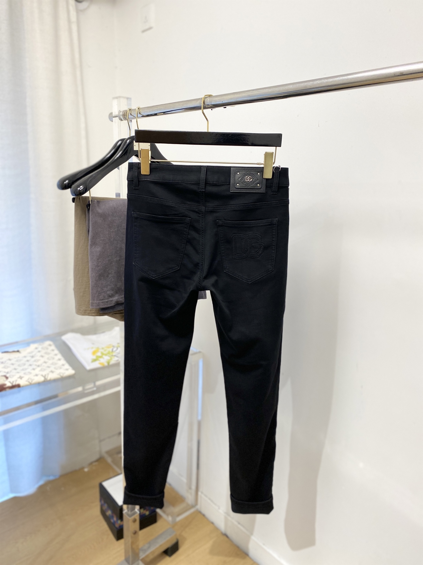 DG、2026最新品，专柜同步有售，原单狠货，水洗休闲牛仔裤，进口原版水洗弹力面料，舒适有弹性，原版五金