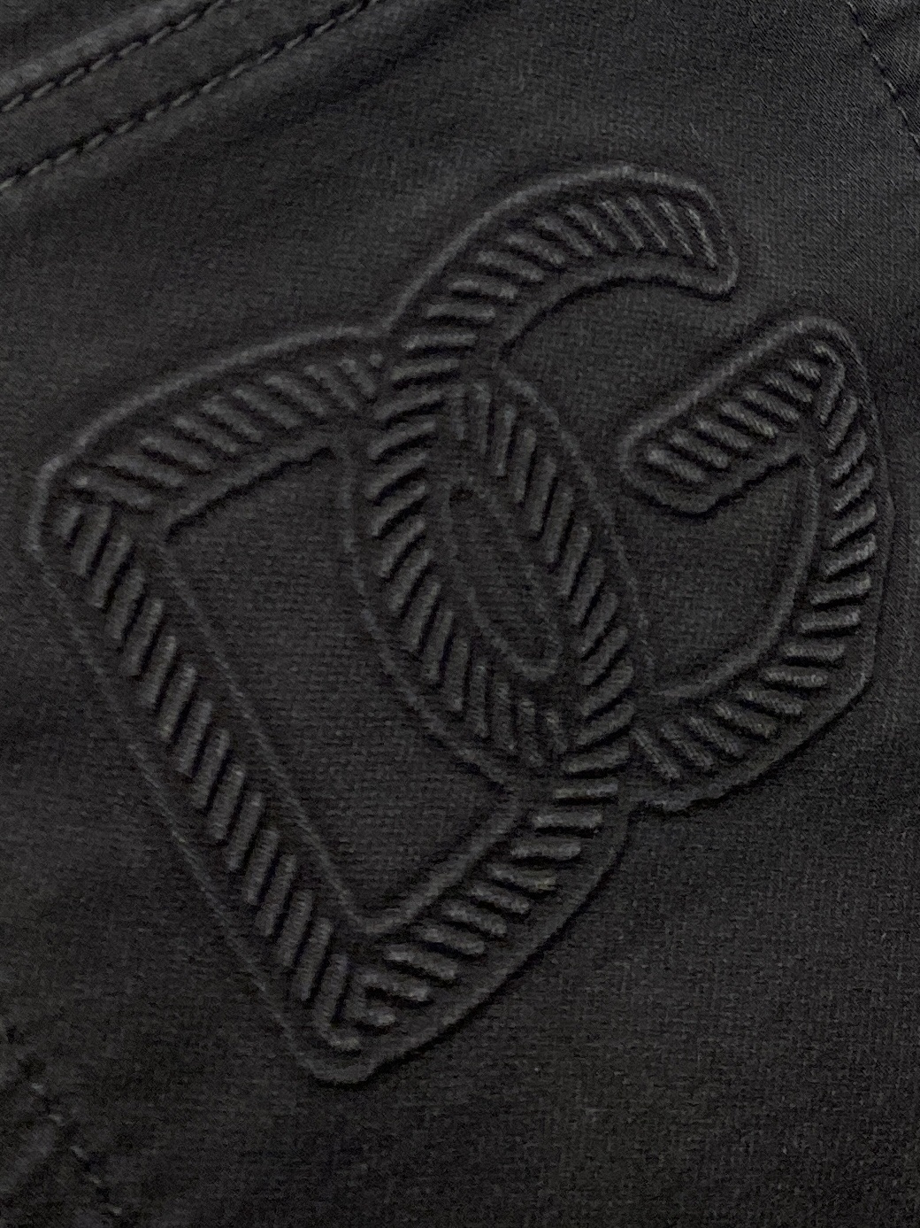 DG、2026最新品，专柜同步有售，原单狠货，水洗休闲牛仔裤，进口原版水洗弹力面料，舒适有弹性，原版五金