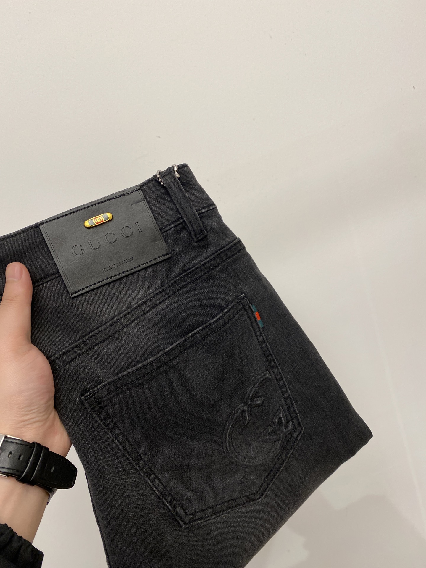 古奇、2026最新品，专柜同步有售，原单狠货，水洗休闲牛仔裤，进口原版水洗弹力面料，舒适有弹性，原版五金