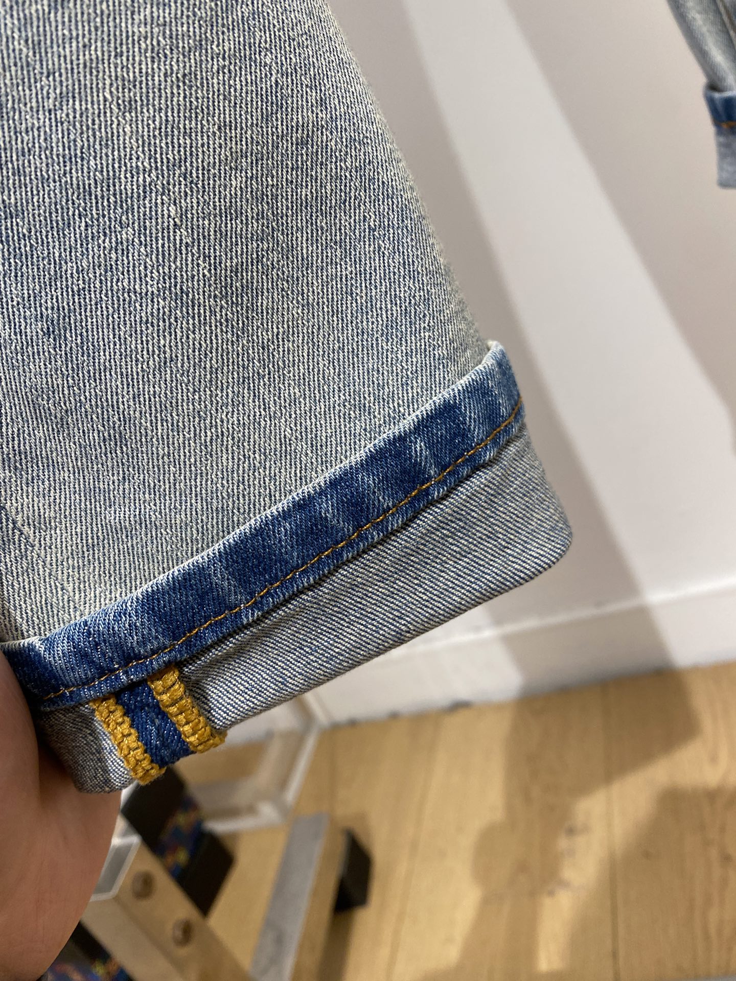 克罗心、2026最新品，专柜同步有售，原单狠货，水洗休闲牛仔裤，进口原版水洗弹力面料，舒适有弹性，原版五