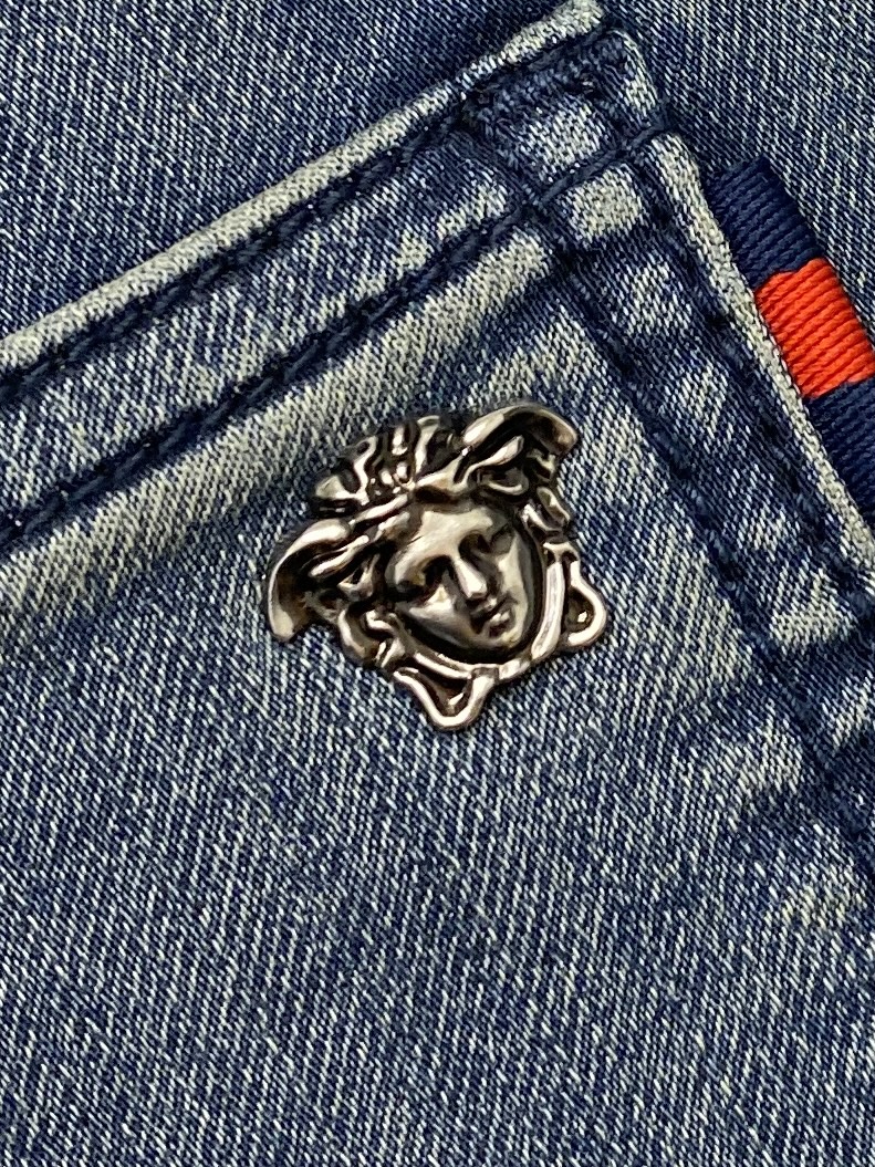 范思哲、2026最新品，专柜同步有售，原单狠货，水洗休闲牛仔裤，进口原版水洗弹力面料，舒适有弹性，原版五