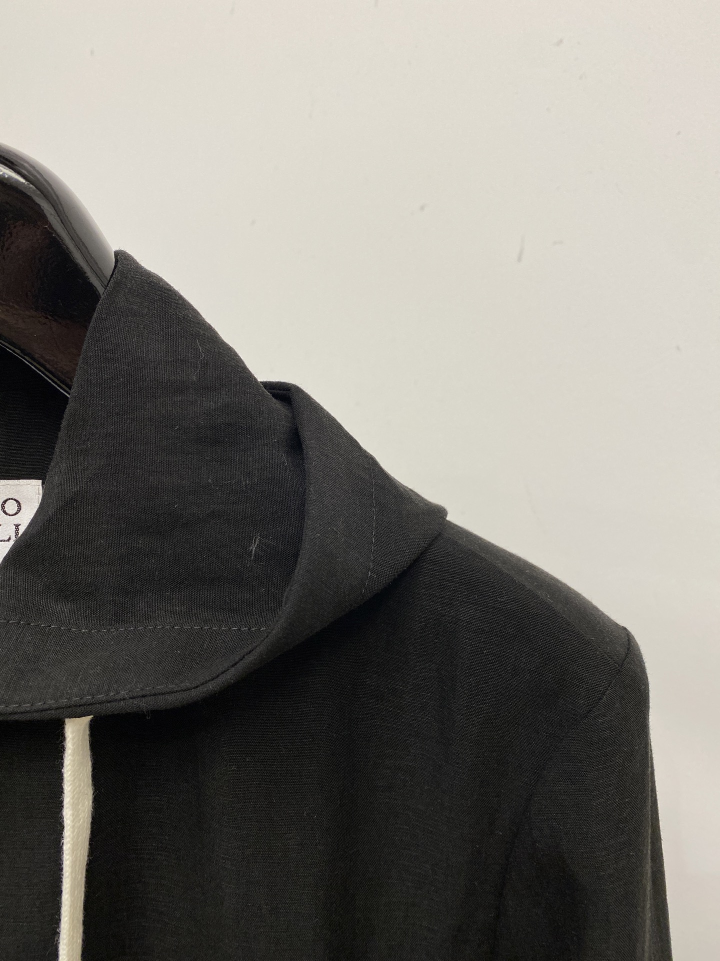 ￼ Brunello Cucinelli、2026新品夹克外套，时尚帅气，简约百搭款，胸前精致刺绣图lo