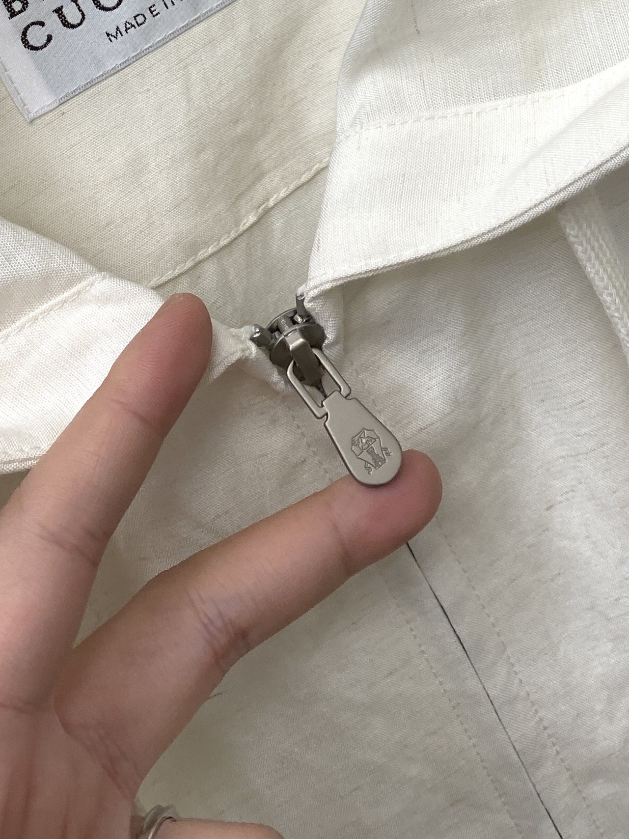 Brunello Cucinelli、2026新品夹克外套，时尚帅气，简约百搭款，胸前精致刺绣图案log