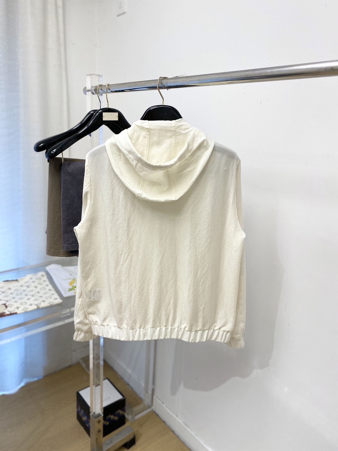 Brunello Cucinelli、2026新品夹克外套，时尚帅气，简约百搭款，胸前精致刺绣图案log