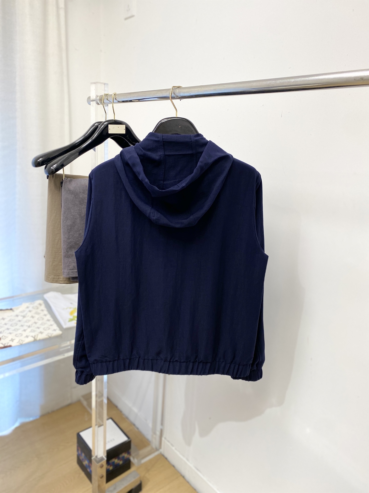 Brunello Cucinelli、2026新品夹克外套，时尚帅气，简约百搭款，胸前精致刺绣图案log