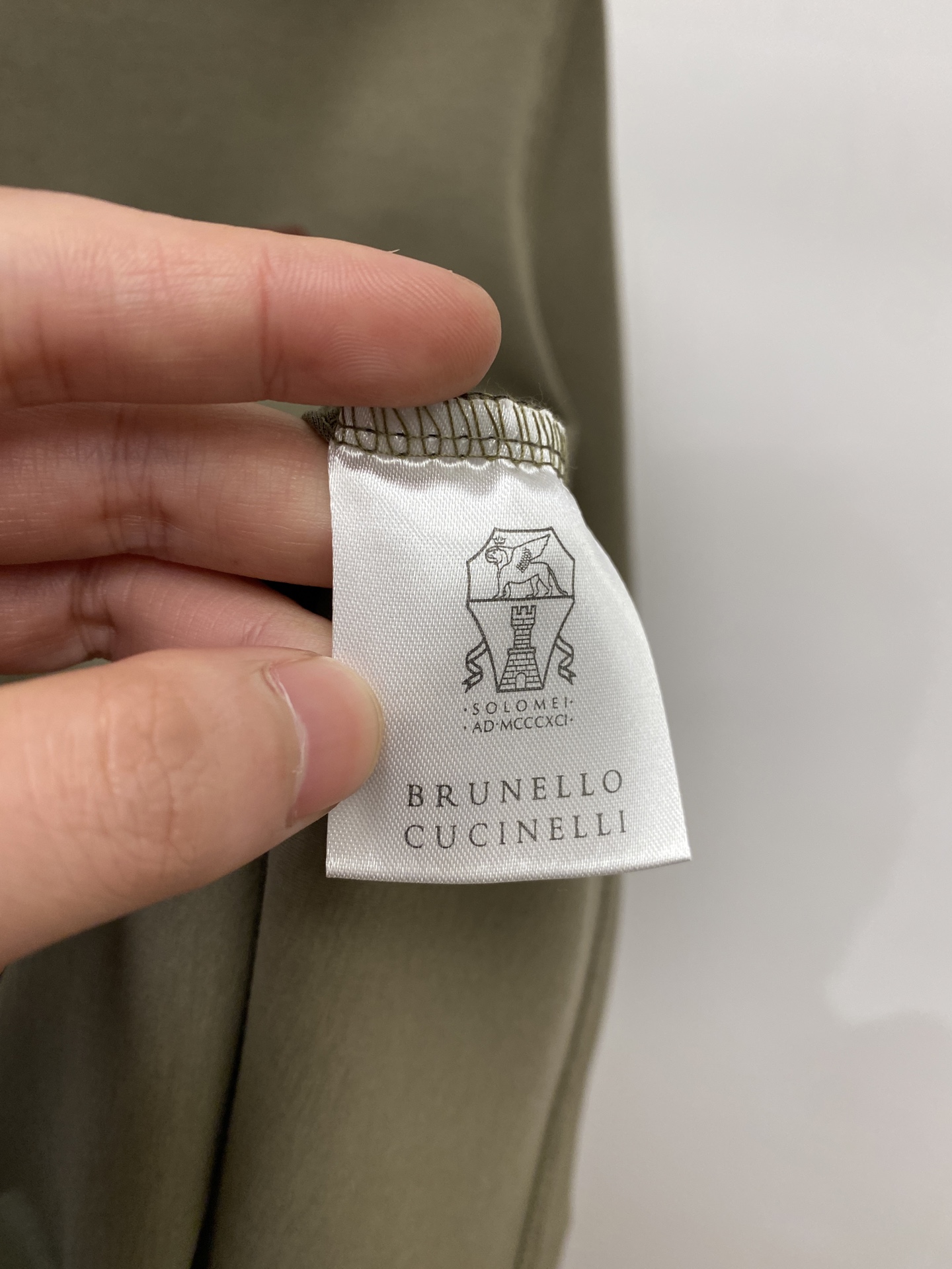 Brunello Cucinelli、2026新品短袖T恤，帅气时尚，胸前精致刺绣图案logo，简约百搭