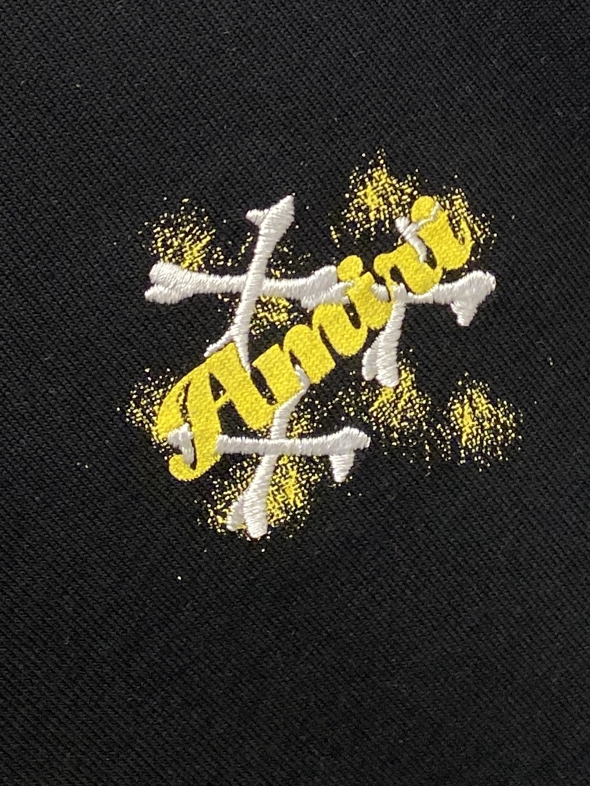 AMIRI、2026新品短袖T恤，帅气时尚，胸前精致刺绣字母图案logo，简约百搭款。面料棉 不仅挺括，