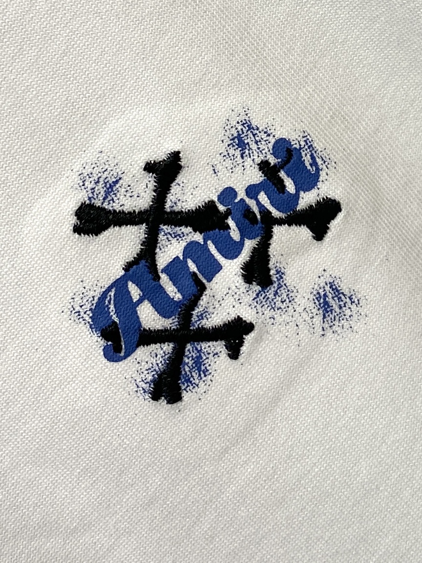 AMIRI、2026新品短袖T恤，帅气时尚，胸前精致刺绣字母图案logo，简约百搭款。面料棉 不仅挺括，