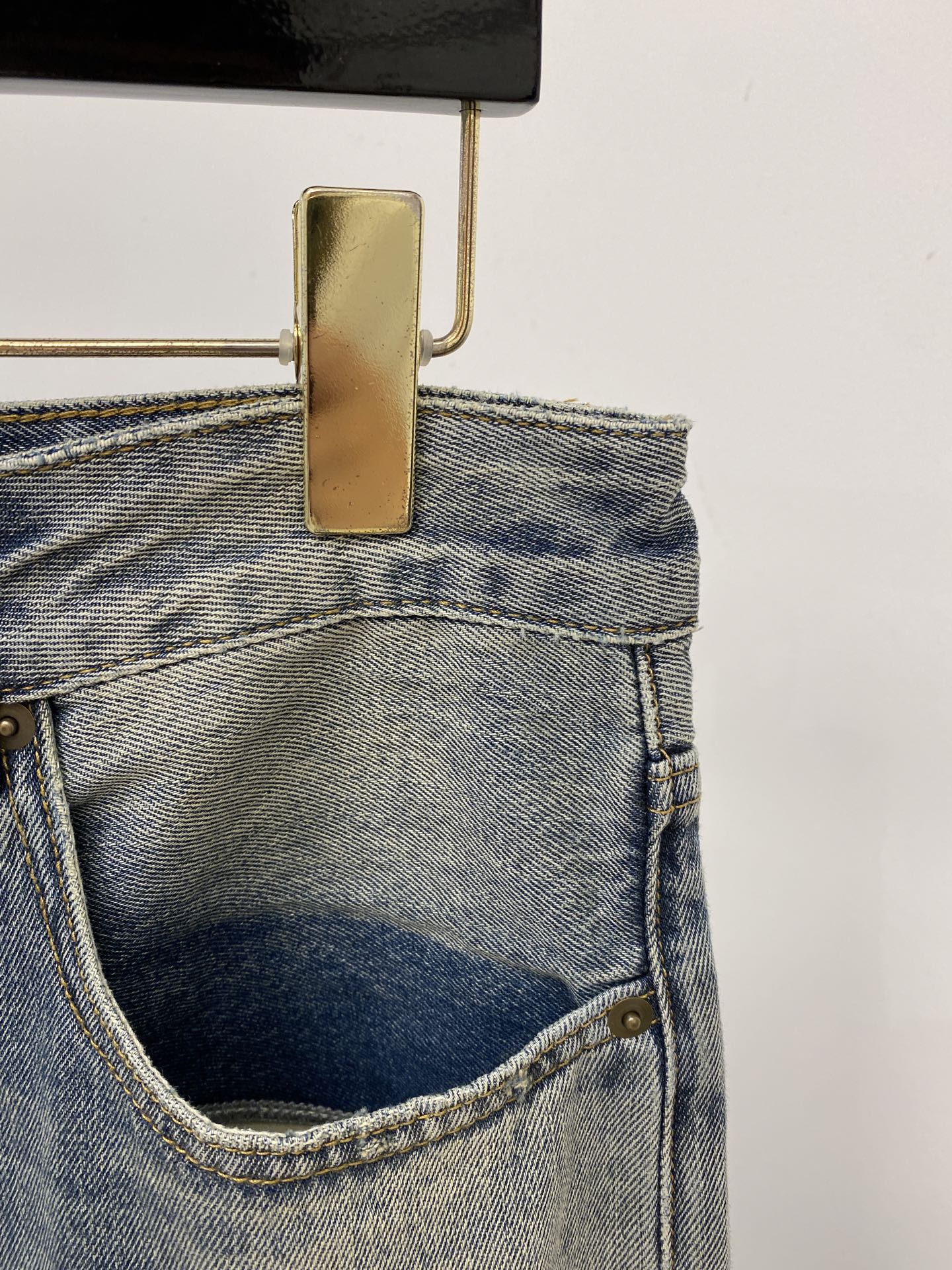 DG、2026最新品，专柜同步有售，原单狠货，水洗休闲牛仔裤，进口原版水洗弹力面料，舒适有弹性，原版五金