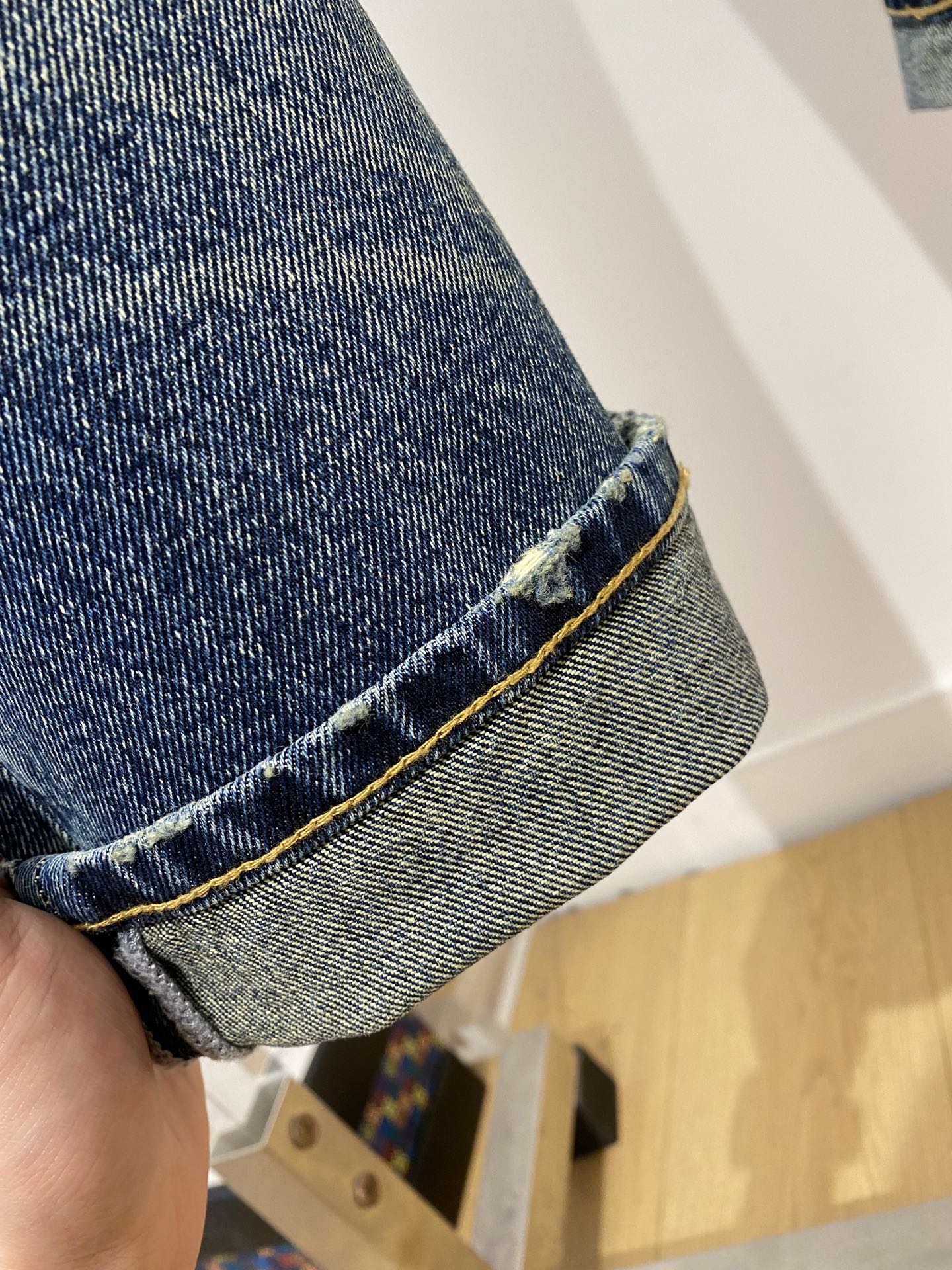 LV、2026最新品，专柜同步有售，原单狠货，水洗休闲牛仔裤，进口原版水洗弹力面料，舒适有弹性，原版五金