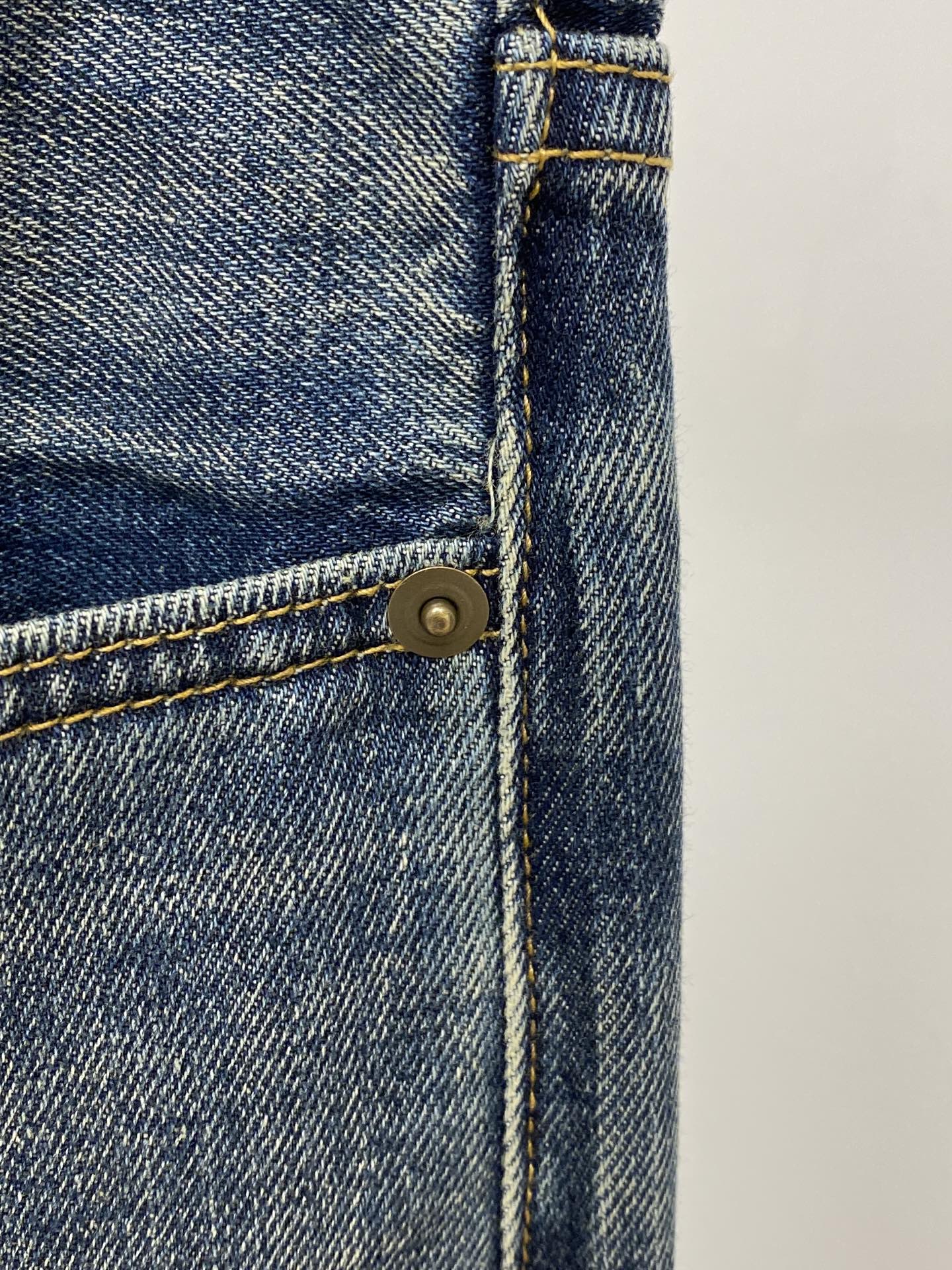 巴宝莉、2026最新品，专柜同步有售，原单狠货，水洗休闲牛仔裤，进口原版水洗弹力面料，舒适有弹性，原版五