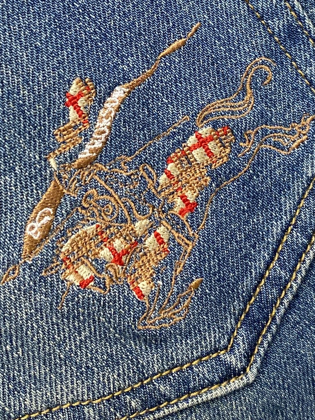 巴宝莉、2026最新品，专柜同步有售，原单狠货，水洗休闲牛仔裤，进口原版水洗弹力面料，舒适有弹性，原版五