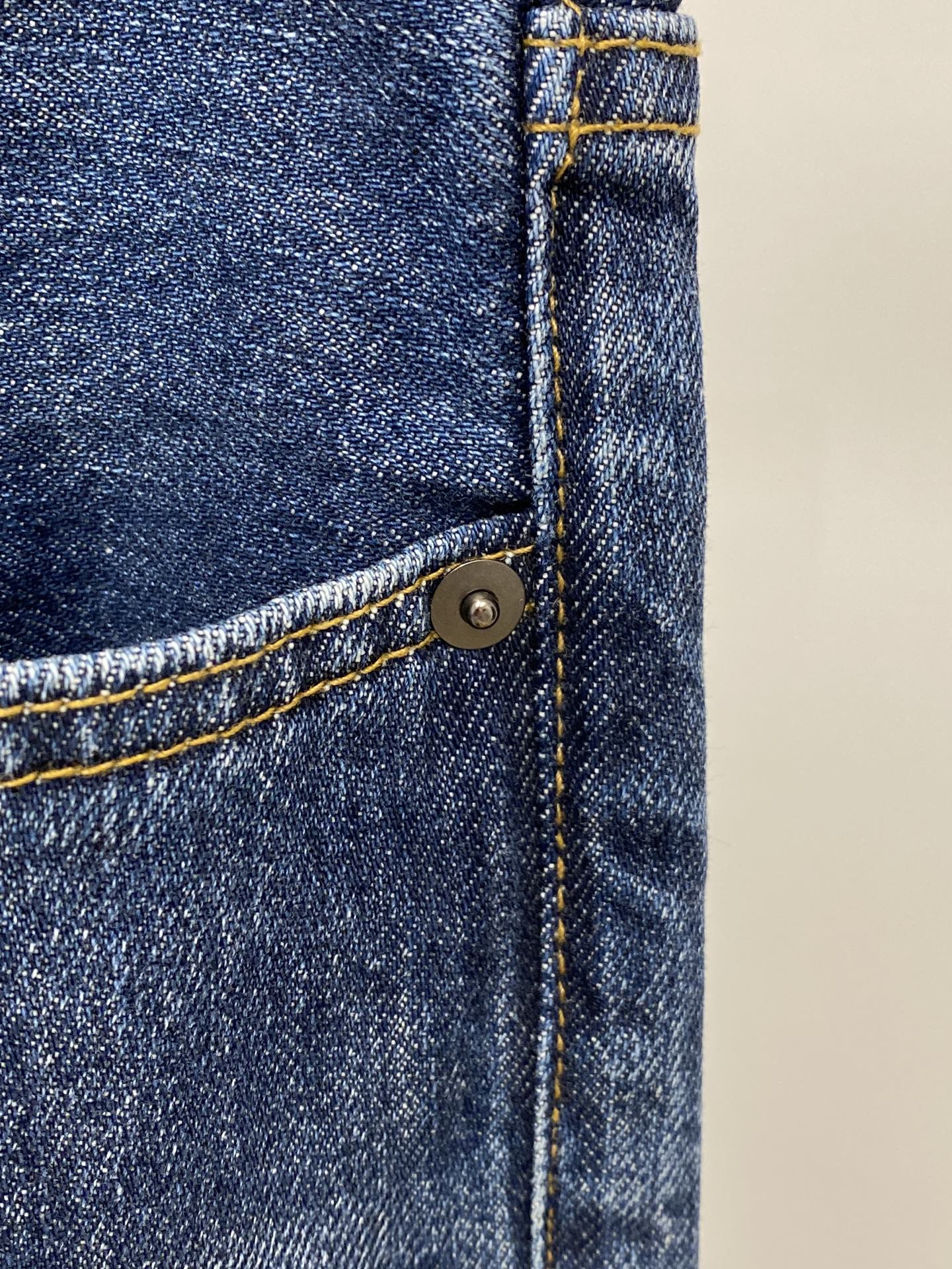 爱马仕、2026最新品，专柜同步有售，原单狠货，水洗休闲牛仔裤，进口原版水洗弹力面料，舒适有弹性，原版五