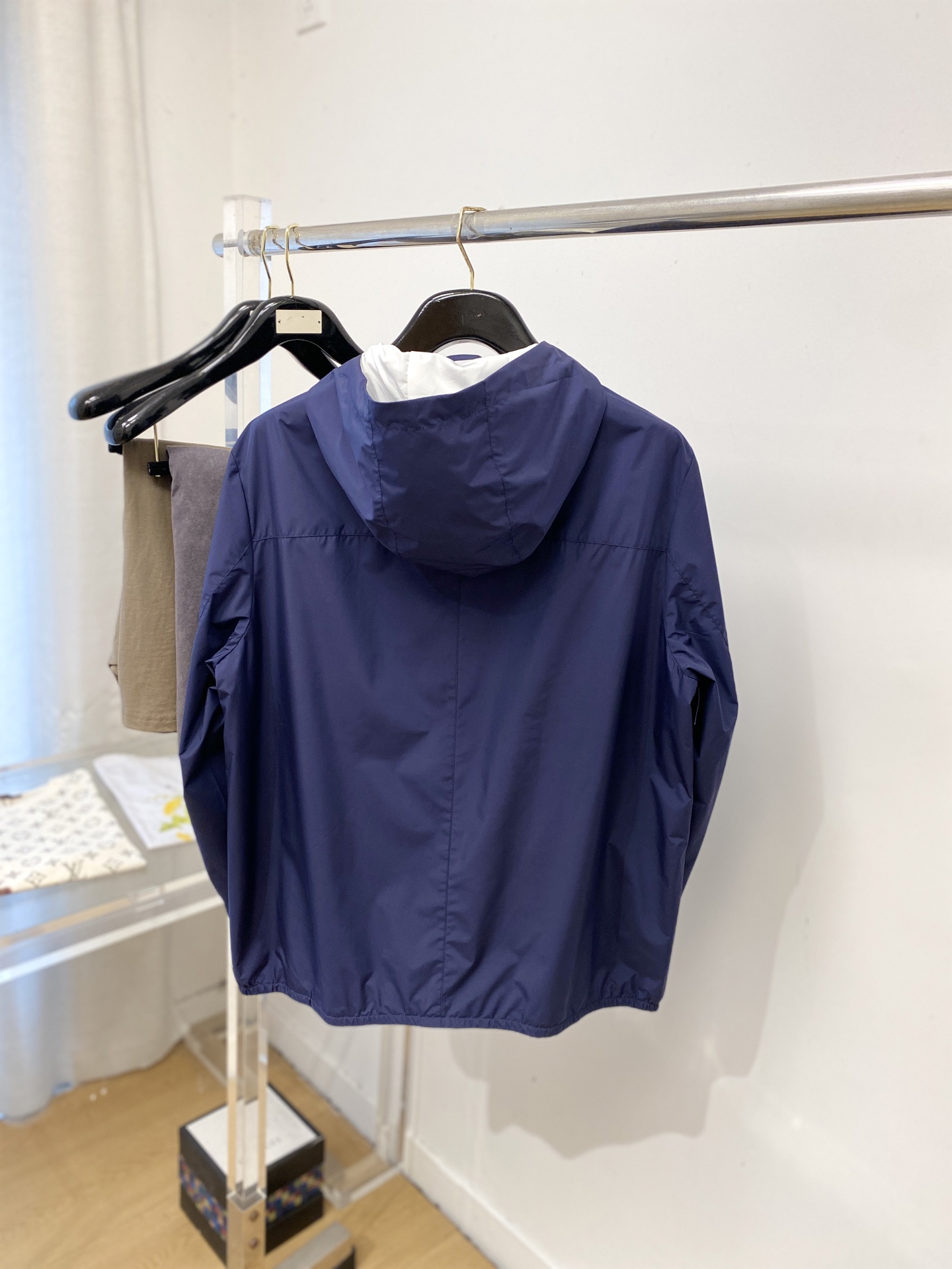 ￼ Brunello Cucinelli、2026新品夹克外套，时尚帅气，简约百搭款，胸前精致刺绣图案l