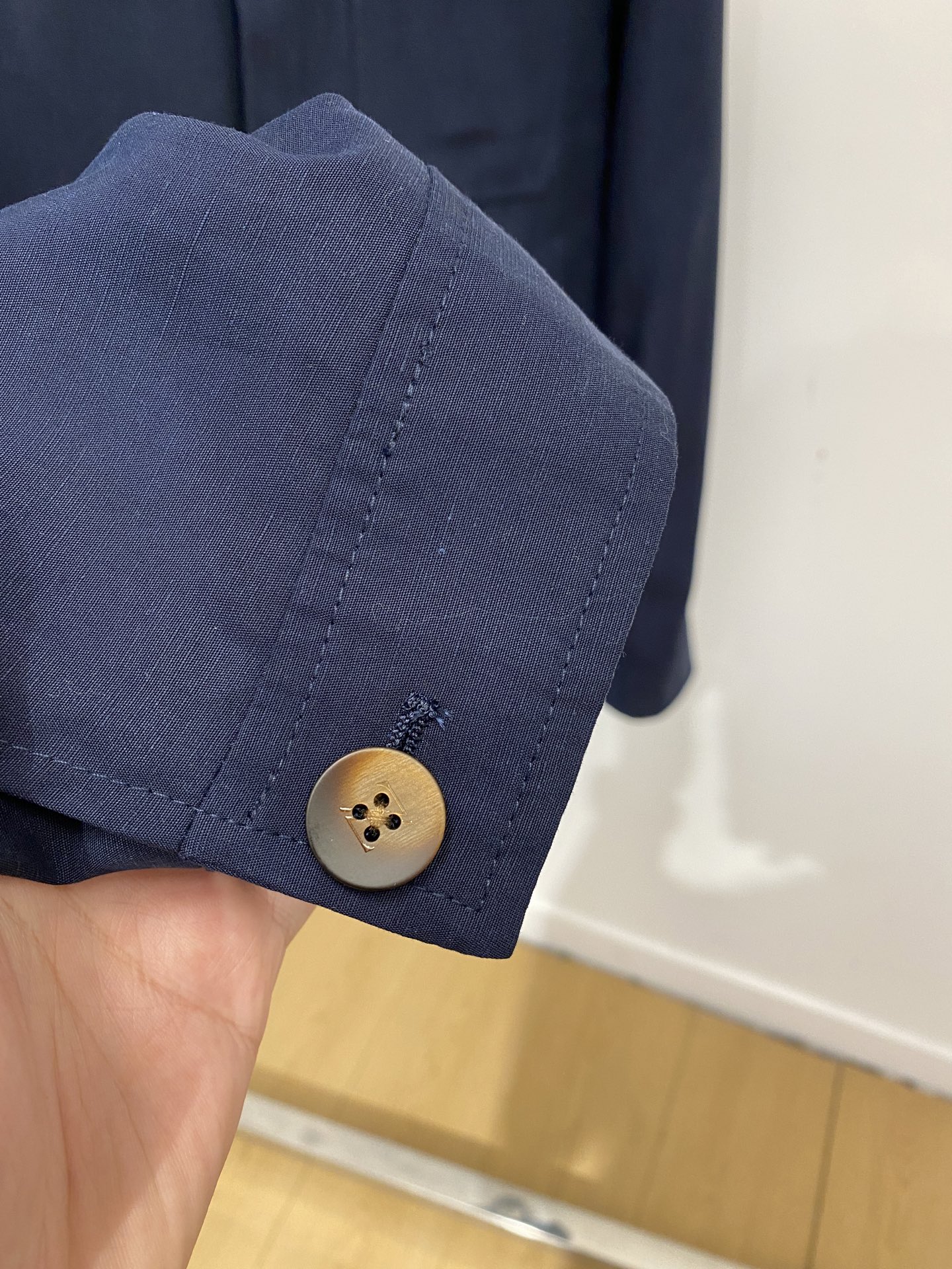 杰尼亚、2026新品夹克外套，时尚帅气，简约百搭款，胸前精致刺绣字母图案logo，定制原版面料，不仅挺括