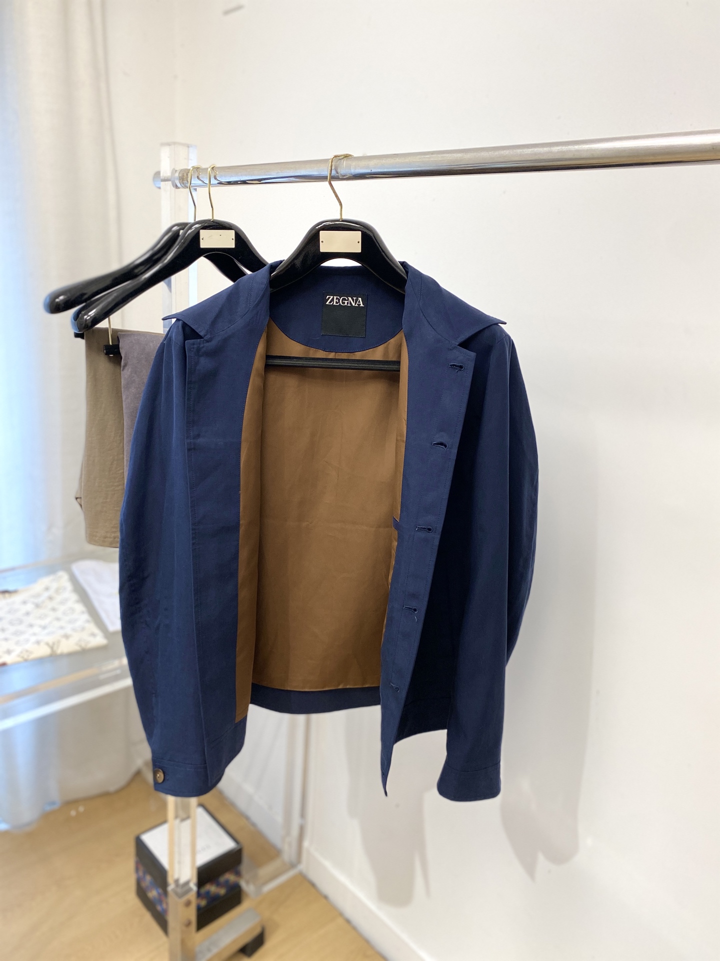 杰尼亚、2026新品夹克外套，时尚帅气，简约百搭款，胸前精致刺绣字母图案logo，定制原版面料，不仅挺括