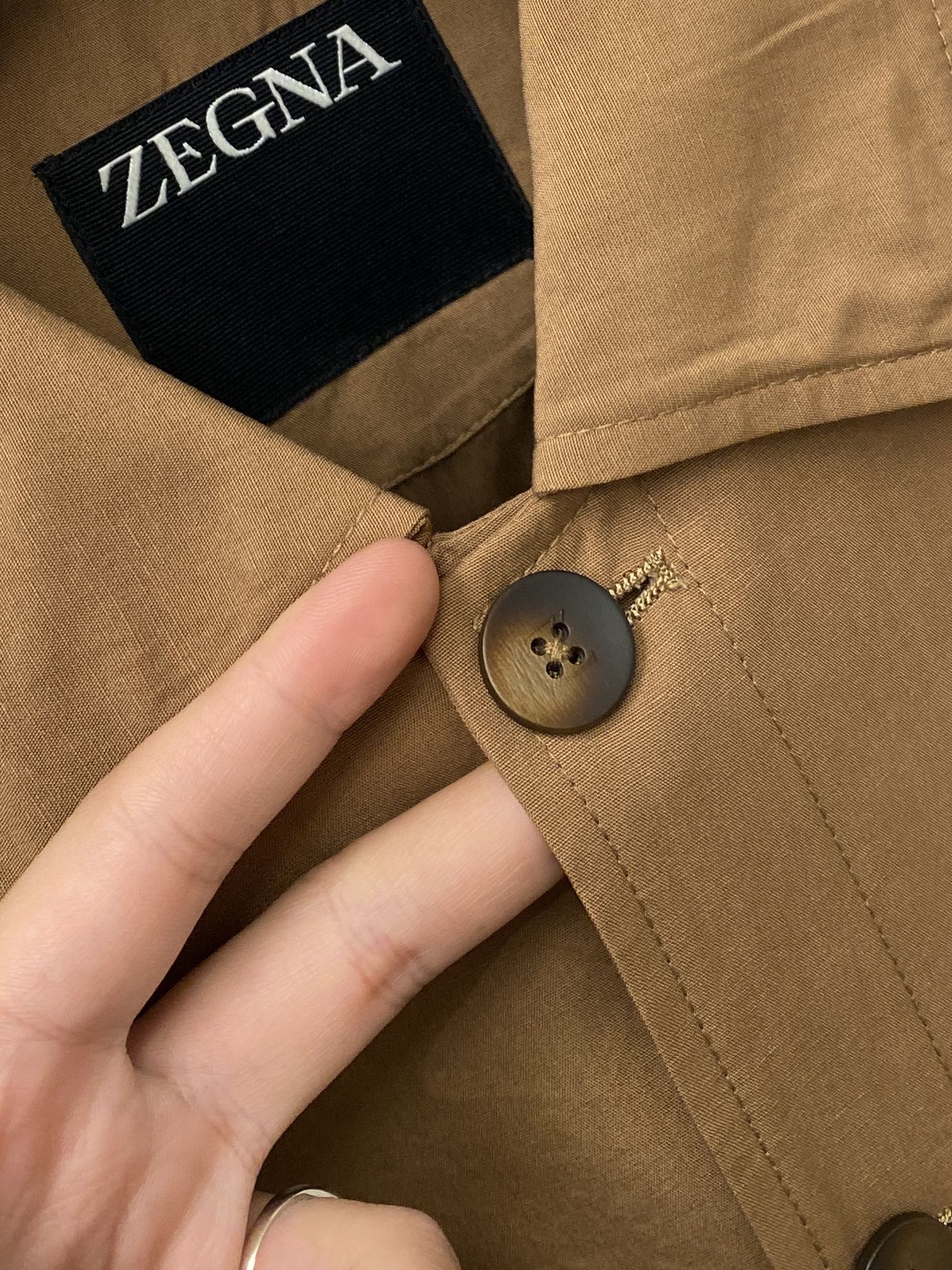 杰尼亚、2026新品夹克外套，时尚帅气，简约百搭款，胸前精致刺绣字母图案logo，定制原版面料，不仅挺括