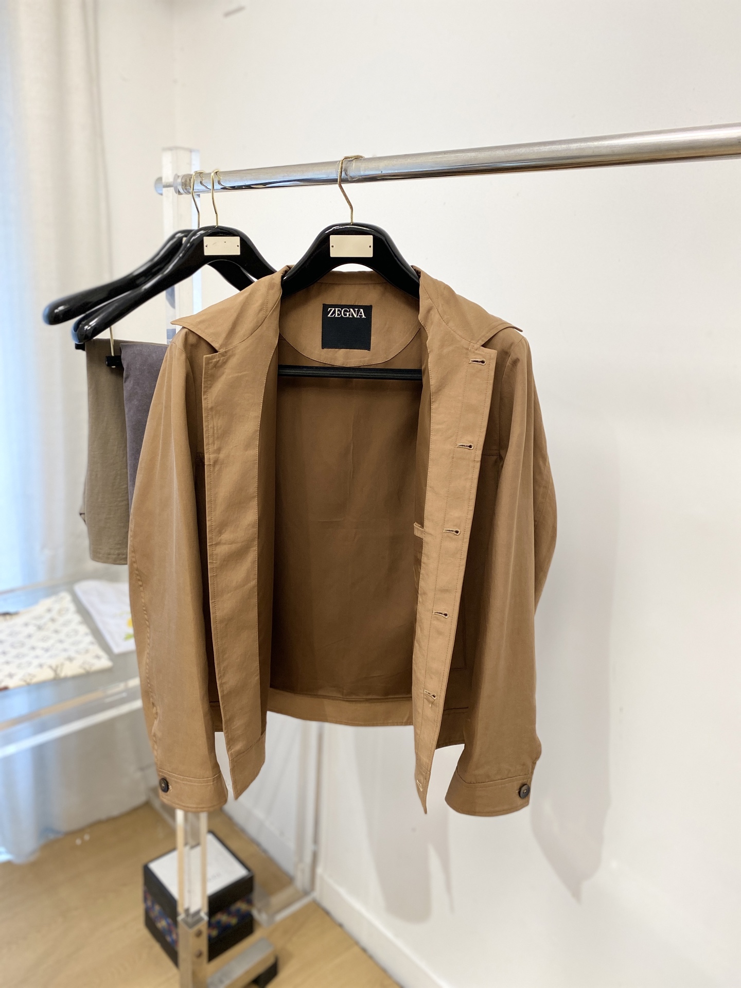 杰尼亚、2026新品夹克外套，时尚帅气，简约百搭款，胸前精致刺绣字母图案logo，定制原版面料，不仅挺括