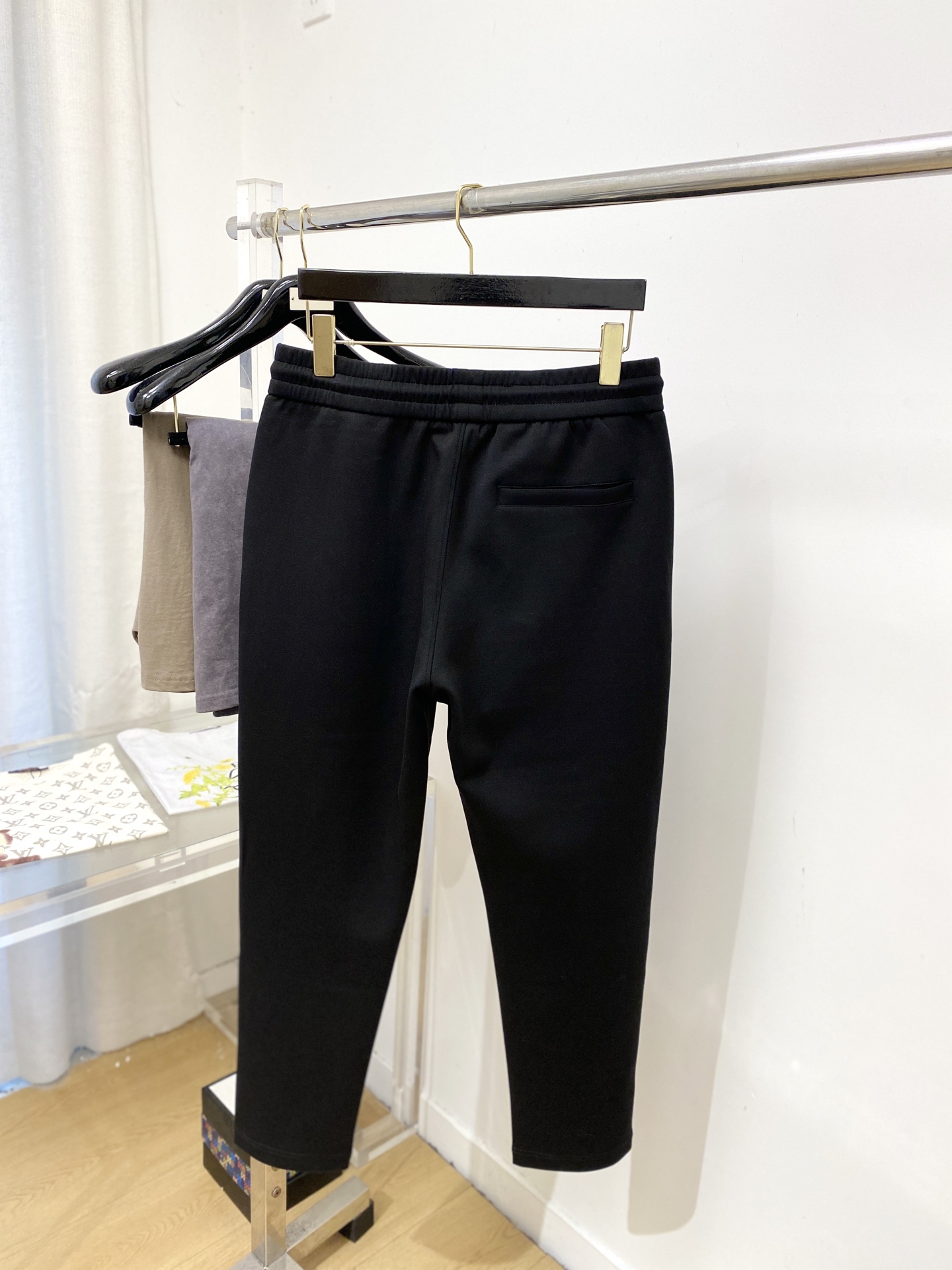 lululemon 时尚潮牌、2026爆款休闲裤 高弹显瘦必爆简约百搭爆款，做工精细，每一针都看得到用心