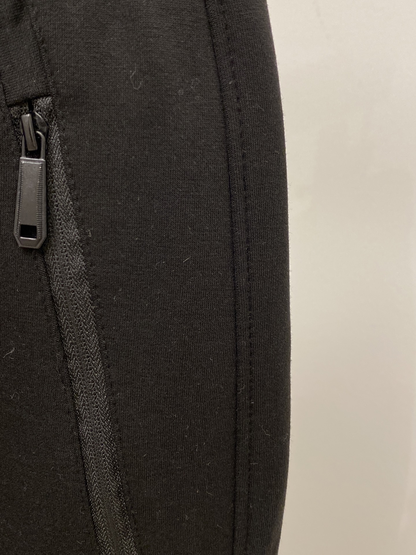 lululemon 时尚潮牌、2026爆款休闲裤 高弹显瘦必爆简约百搭爆款，做工精细，每一针都看得到用心