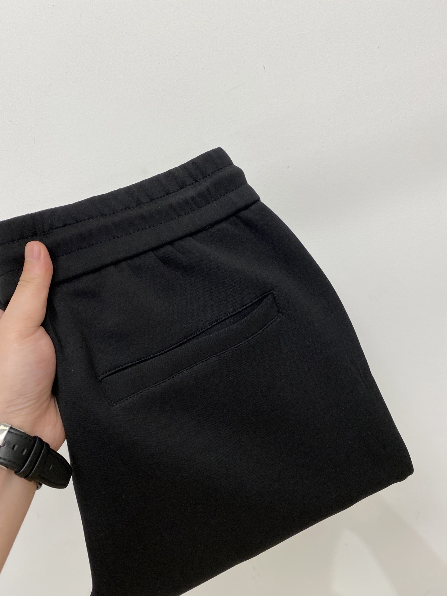 lululemon 时尚潮牌、2026爆款休闲裤 高弹显瘦必爆简约百搭爆款，做工精细，每一针都看得到用心