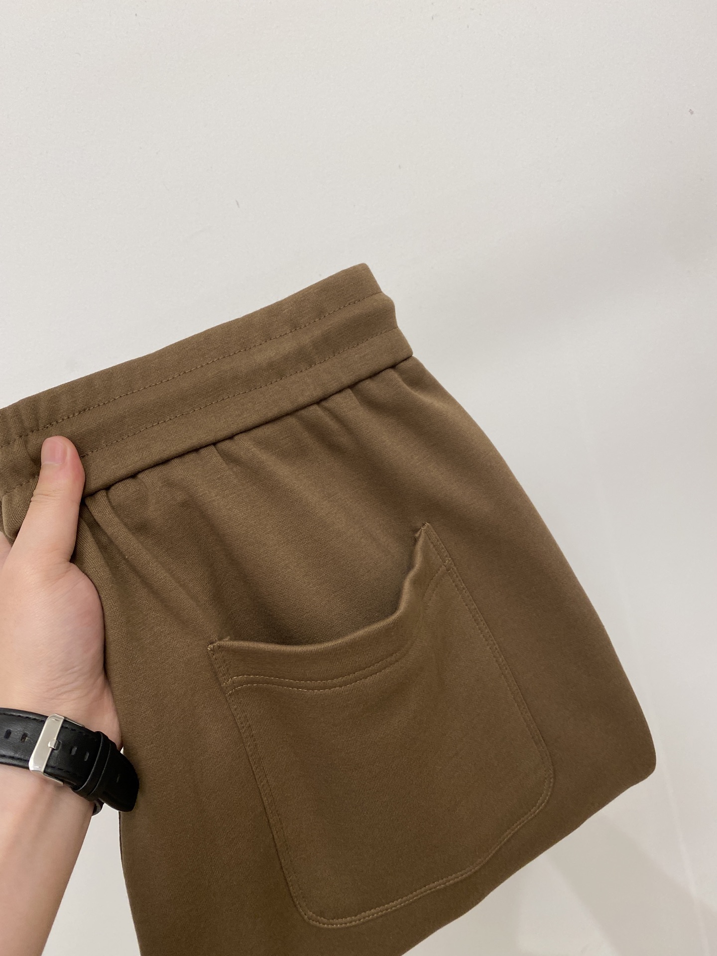 罗意威、2026爆款休闲裤 高弹显瘦必爆简约百搭爆款，做工精细，每一针都看得到用心，超多明星网红最爱 拉