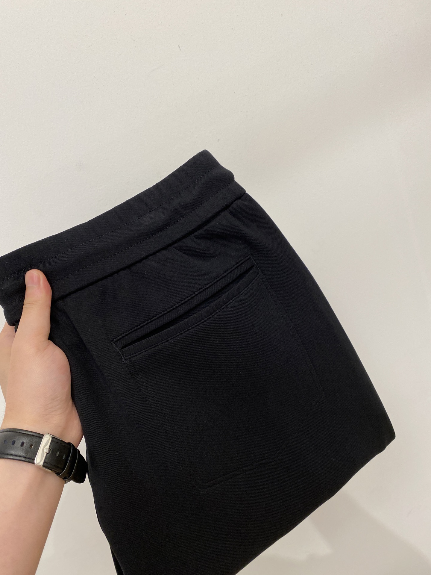 Brunello Cucinelli、2026爆款休闲裤 高弹显瘦必爆简约百搭爆款，做工精细，每一针都看