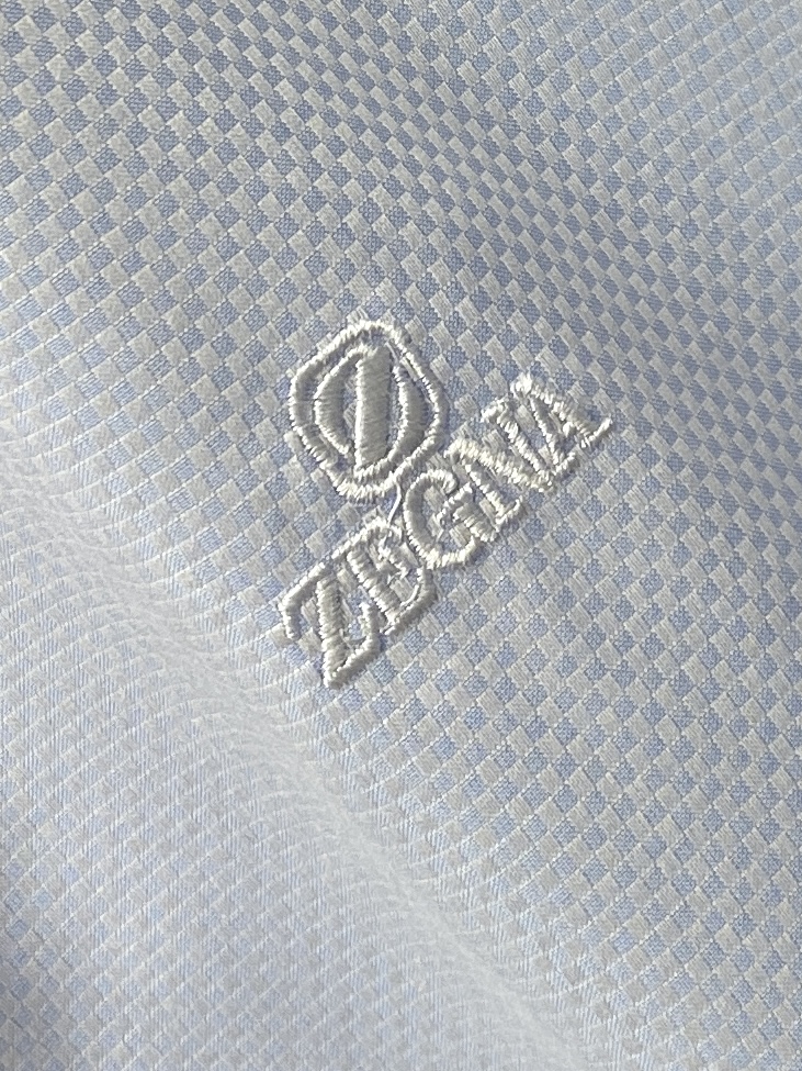 杰尼亚、2026新品衬衫，时尚帅气，简约百搭款，定制原版面料，不仅挺括，保持潮流的廓形，又穿着舒适，纱织