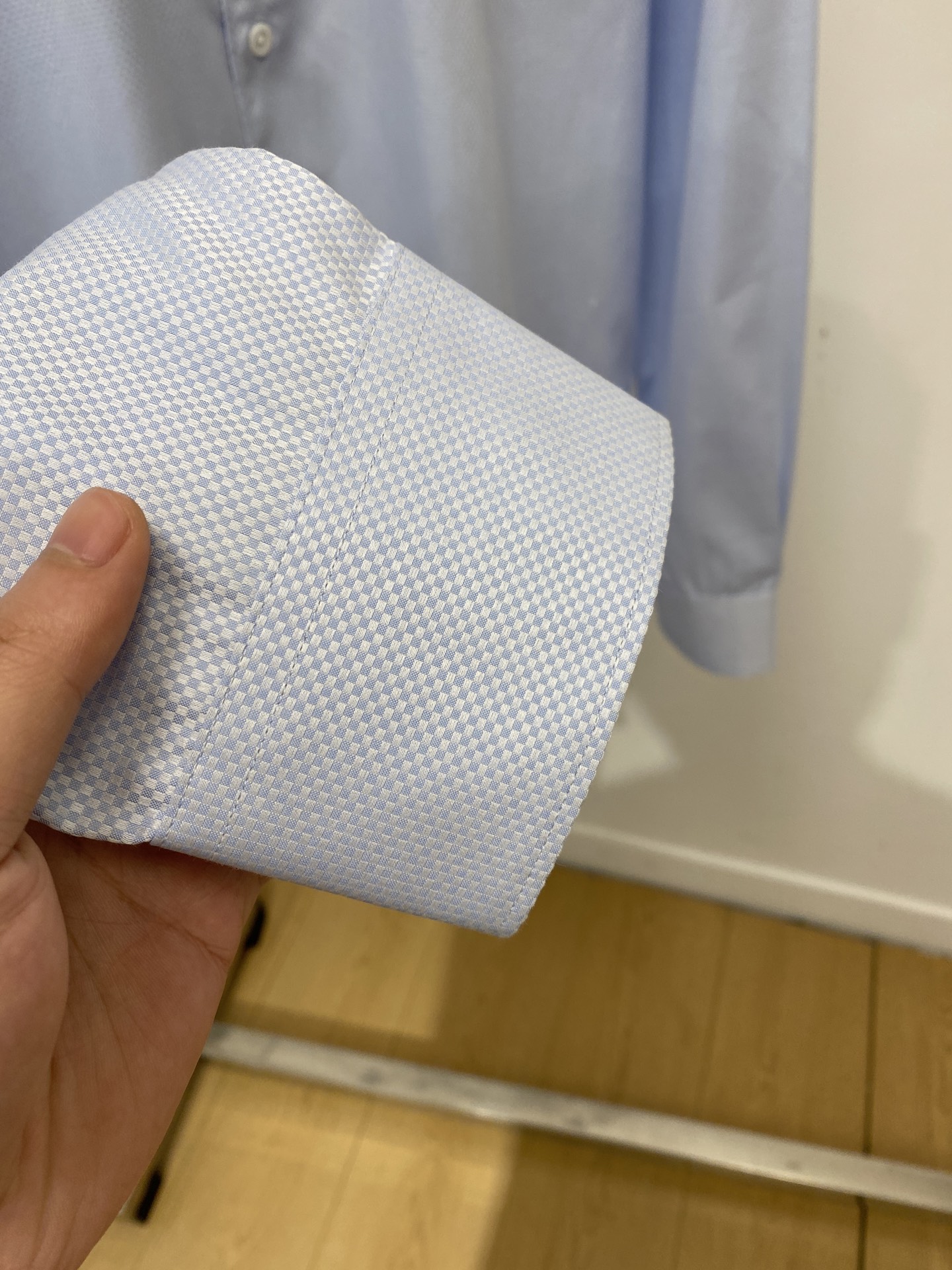 杰尼亚、2026新品衬衫，时尚帅气，简约百搭款，定制原版面料，不仅挺括，保持潮流的廓形，又穿着舒适，纱织