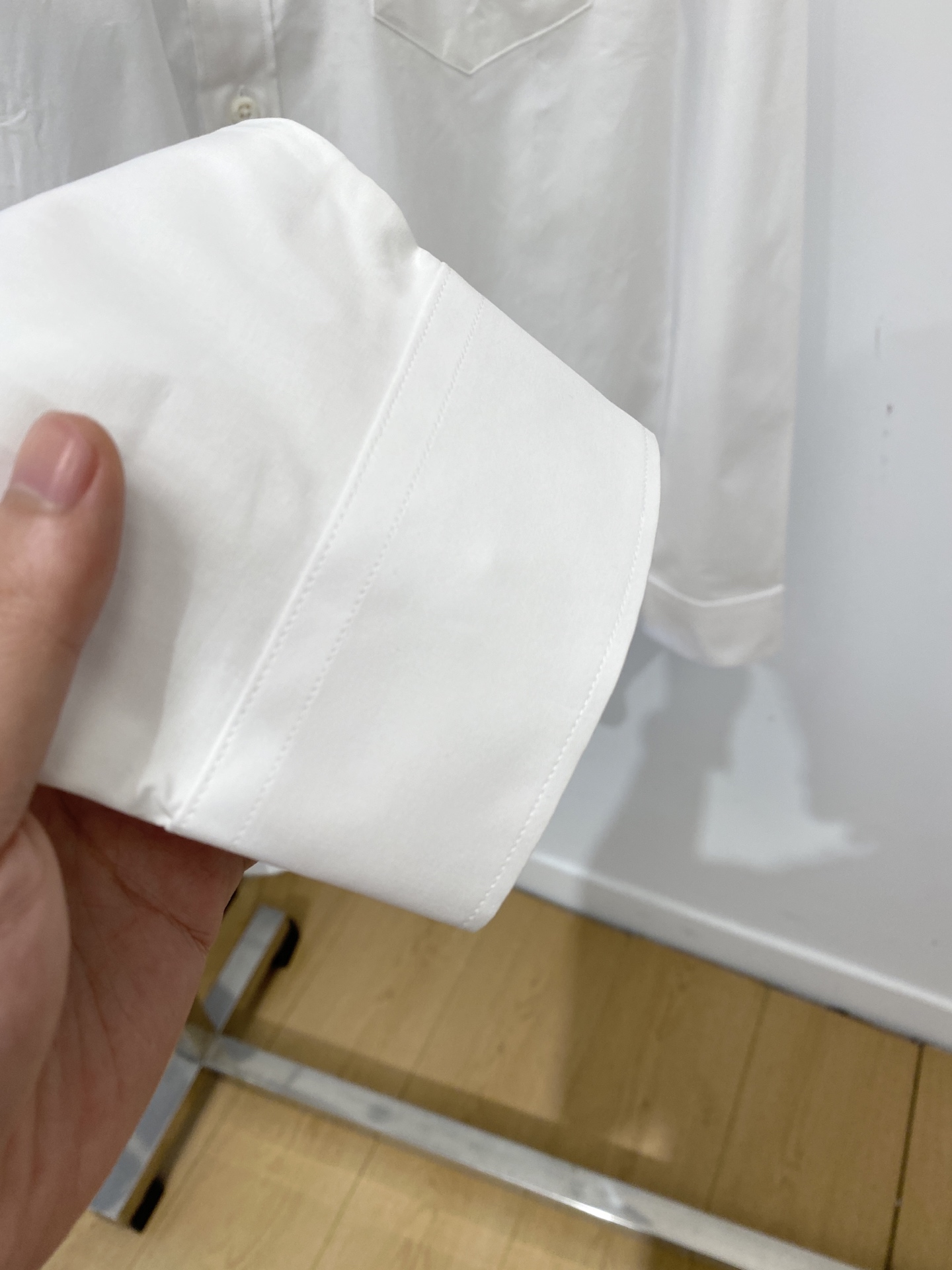 古奇、2026新品衬衫，时尚帅气，简约百搭款，定制原版面料，不仅挺括，保持潮流的廓形，又穿着舒适纱织更细