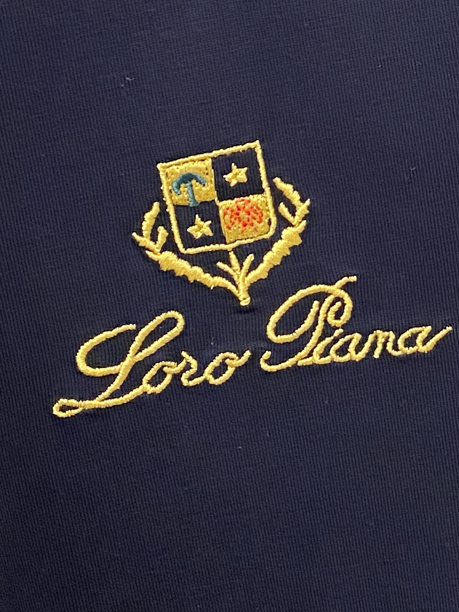 loro Piana、2026新品短袖T恤，帅气时尚，胸前精致刺绣图案字母logo，简约百搭款。面料棉 