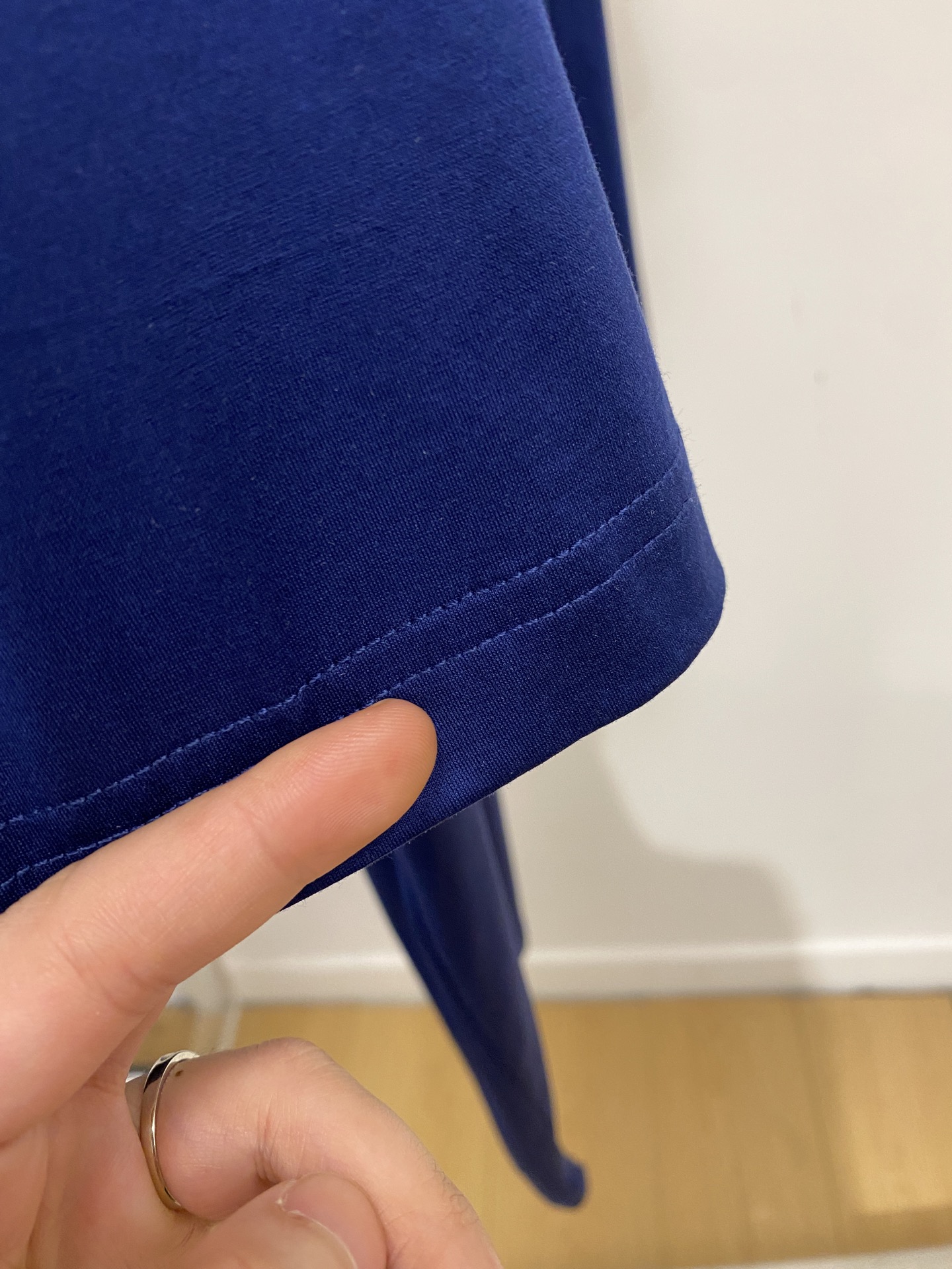 爱马仕、2026新品短袖T恤，帅气时尚，胸前顶级印花图案logo，简约百搭款。面料棉 不仅挺括，保持潮流