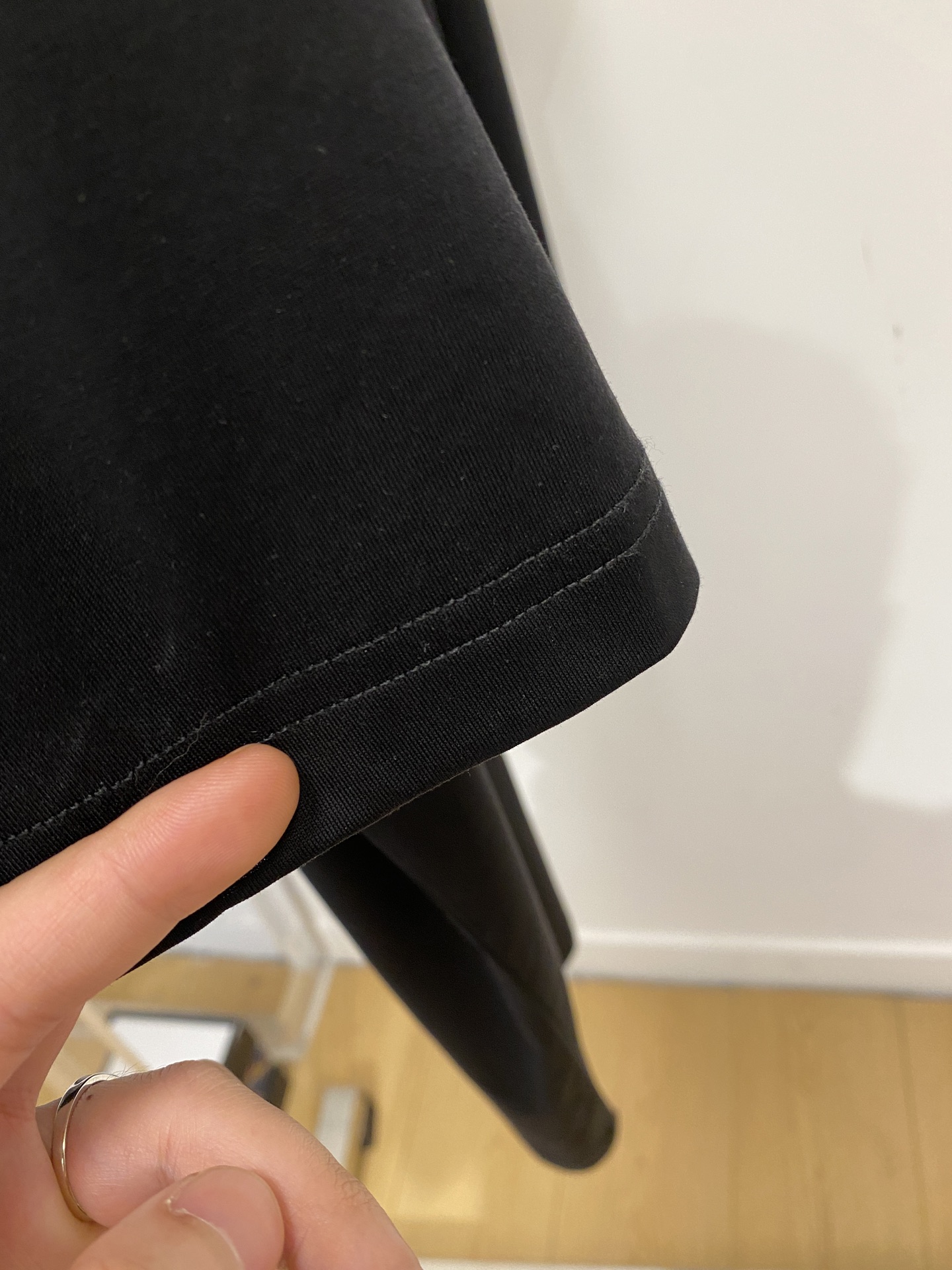 爱马仕、2026新品短袖T恤，帅气时尚，胸前顶级印花图案logo，简约百搭款。面料棉 不仅挺括，保持潮流