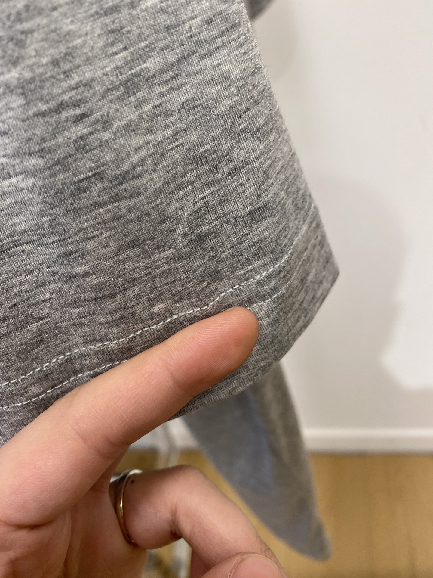 爱马仕、2026新品短袖T恤，帅气时尚，胸前顶级印花图案logo，简约百搭款。面料棉 不仅挺括，保持潮流