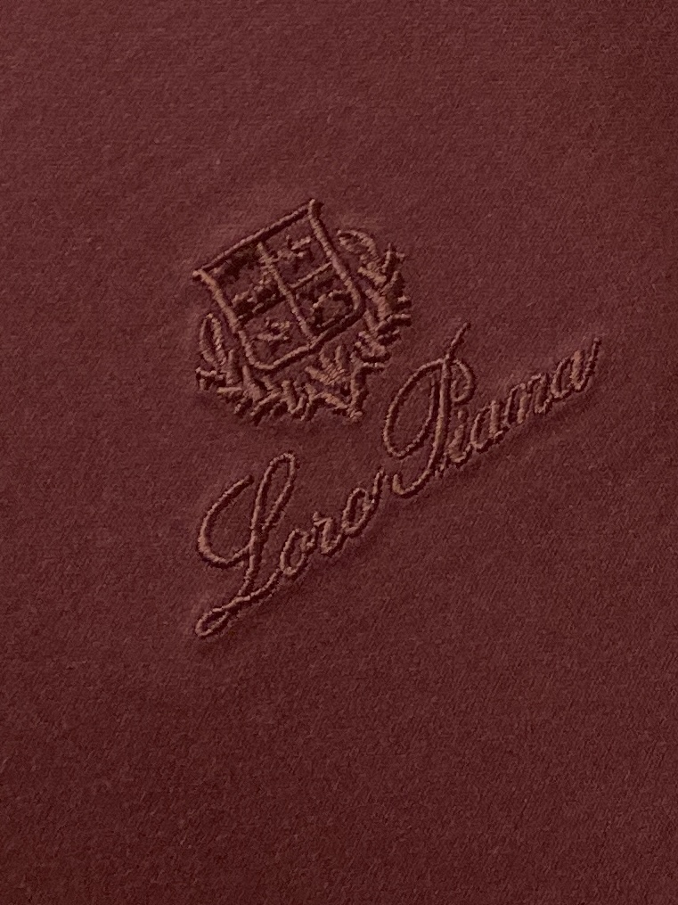 loro Piana、2026新品短袖T恤，帅气时尚，胸前精致刺绣字母图案logo，简约百搭款。面料棉 