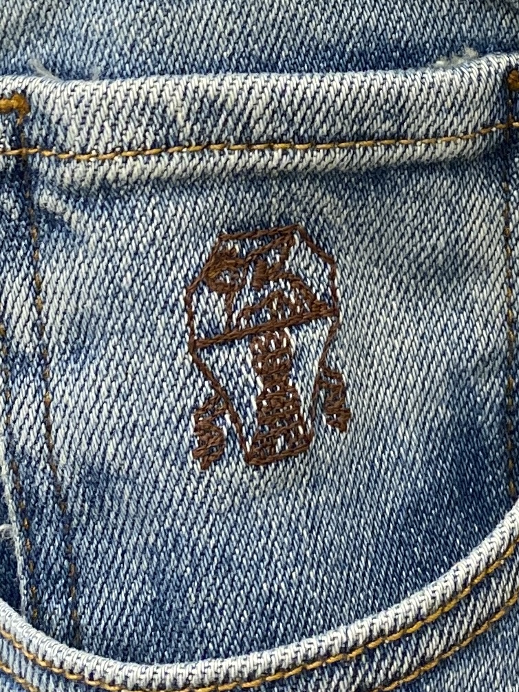 brunello Cucinelli、2026最新品，专柜同步有售，原单狠货，水洗休闲牛仔裤，进口原版水