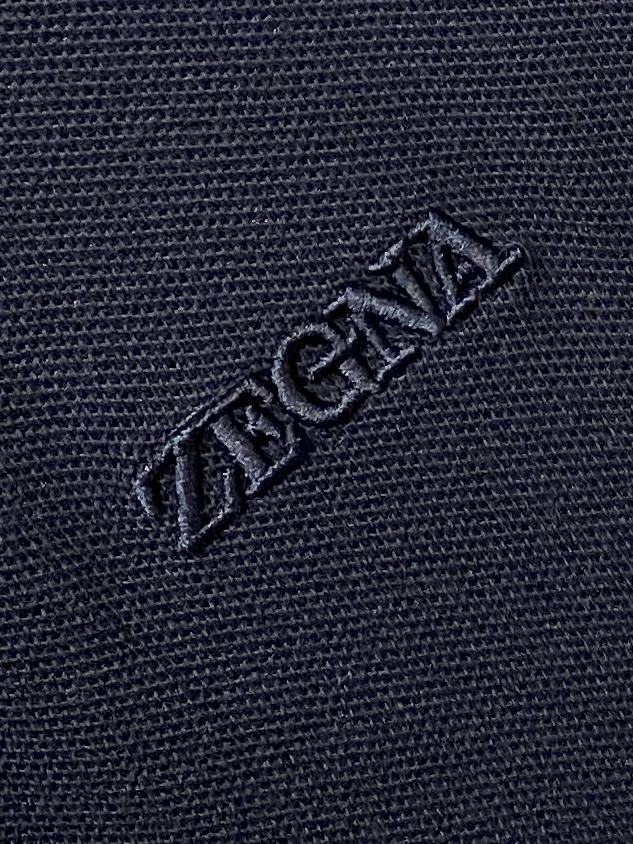 杰尼亚、2026新品短袖T恤，帅气时尚，简约百搭款。胸前精致刺绣字母logo，面料棉 不仅挺括，保持潮流