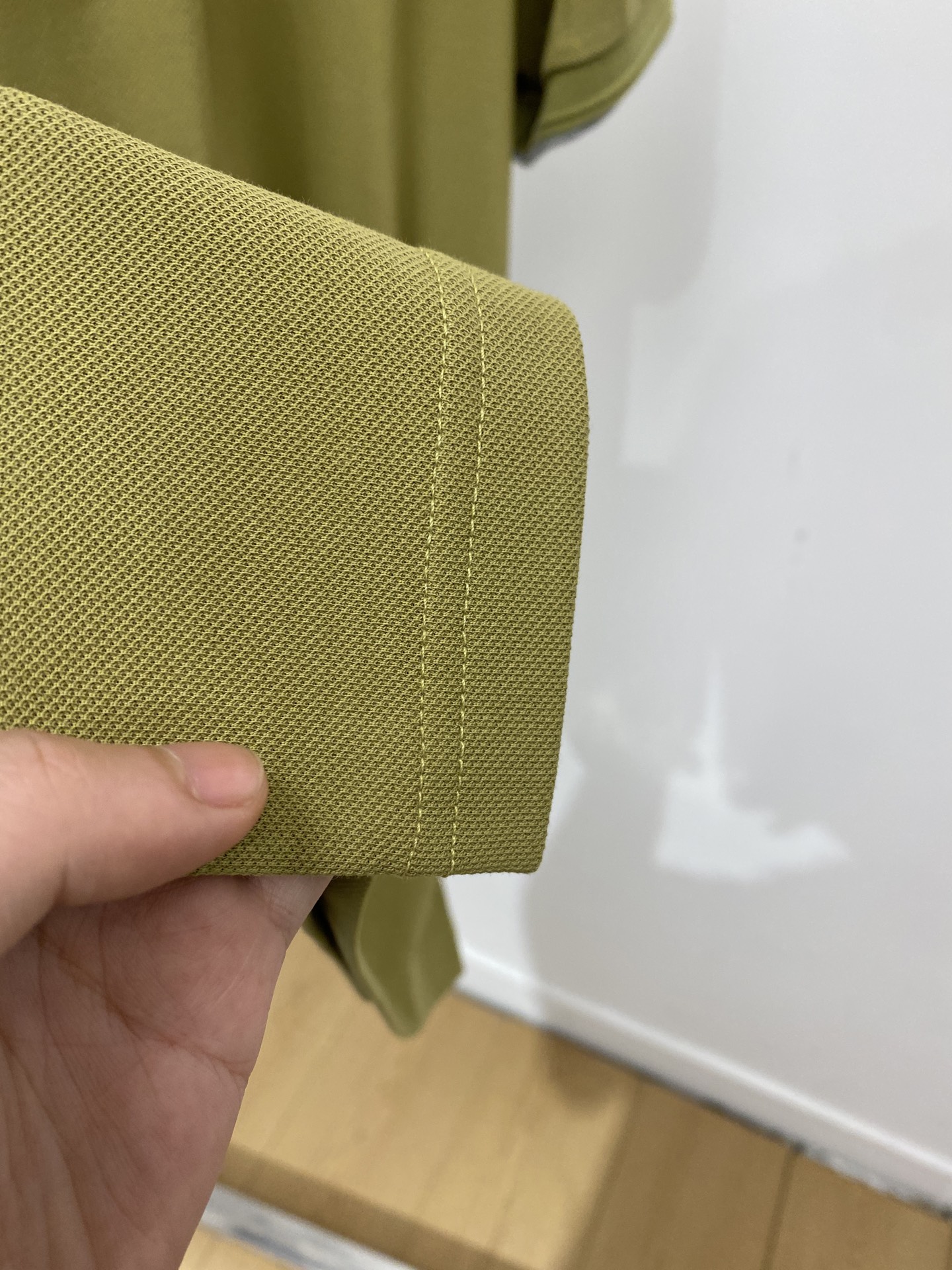 Brunello Cucinelli、2026新品短袖T恤，帅气时尚，简约百搭款。胸前精致刺绣图案log