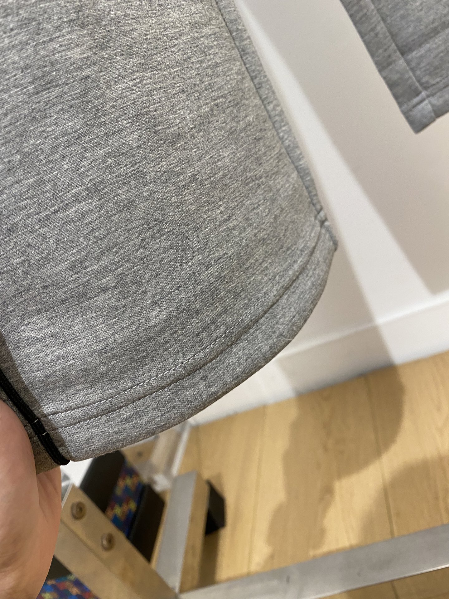 LV、2026爆款休闲裤 高弹显瘦必爆简约百搭爆款，做工精细，每一针都看得到用心，超多明星网红最爱 拉长