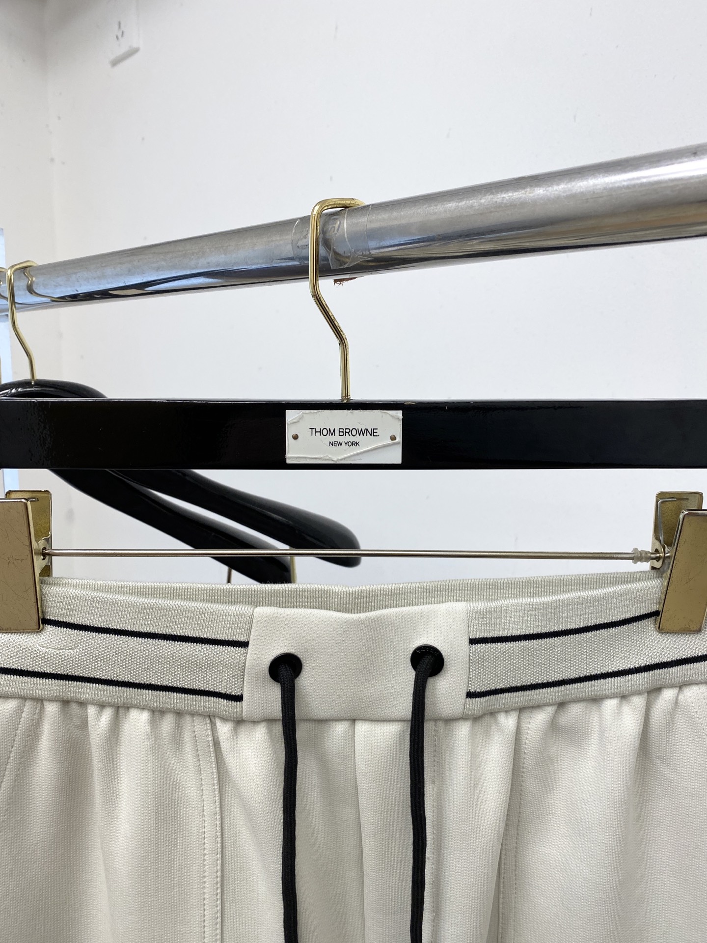 普拉达、2026爆款休闲裤 高弹显瘦必爆简约百搭爆款，做工精细，每一针都看得到用心，超多明星网红最爱 拉