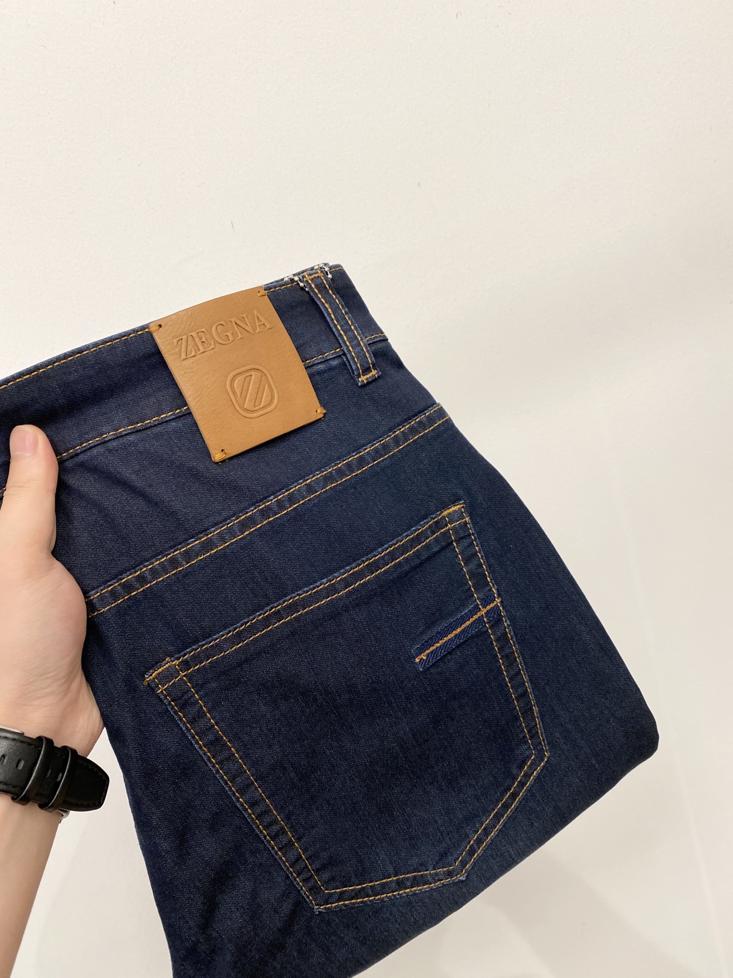 杰尼亚、2026最新品，专柜同步有售，原单狠货，水洗休闲牛仔裤，进口原版水洗弹力面料，舒适有弹性，原版五