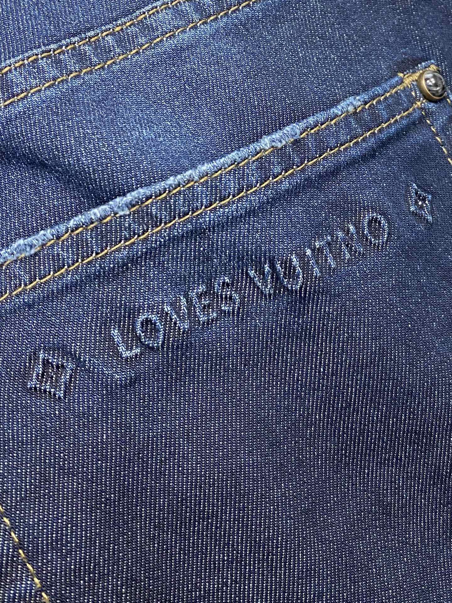 LV、2026最新品，专柜同步有售，原单狠货，水洗休闲牛仔裤，进口原版水洗弹力面料，舒适有弹性，原版五金